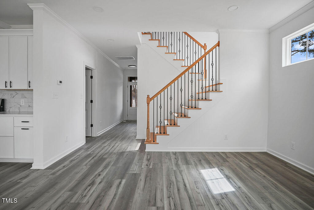 112 1st Street Property Photo 9