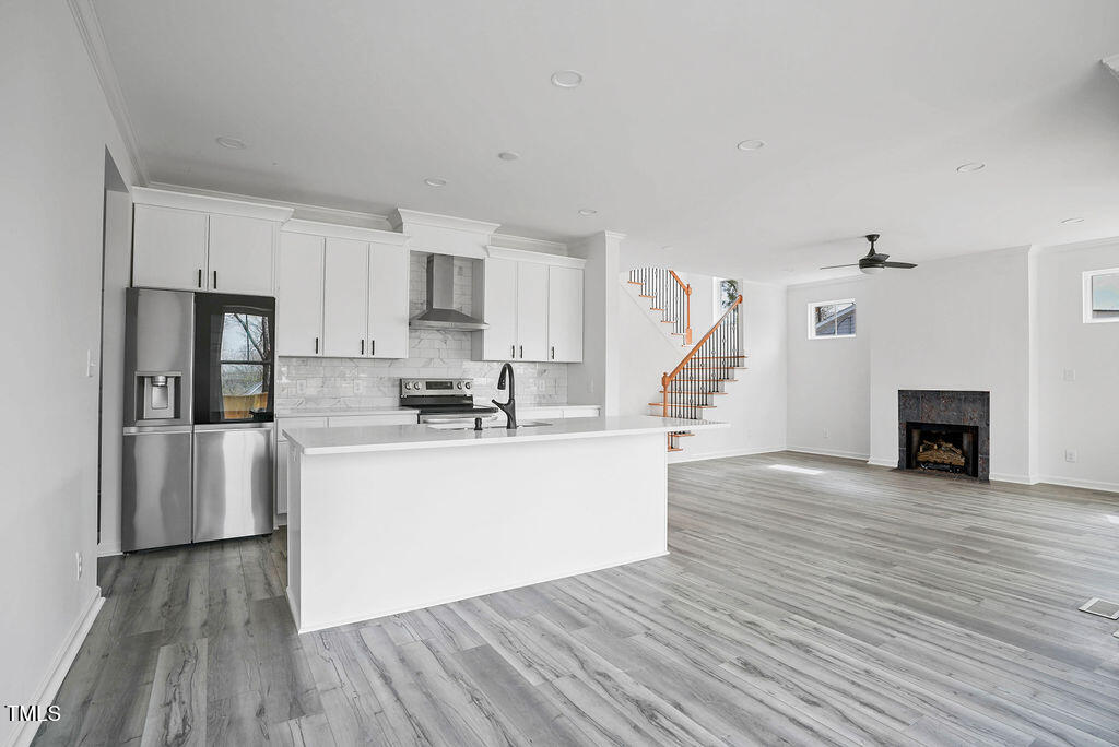 112 1st Street Property Photo 10