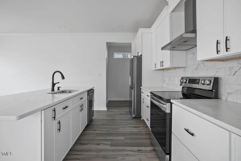 112 1st Street Property Photo 11