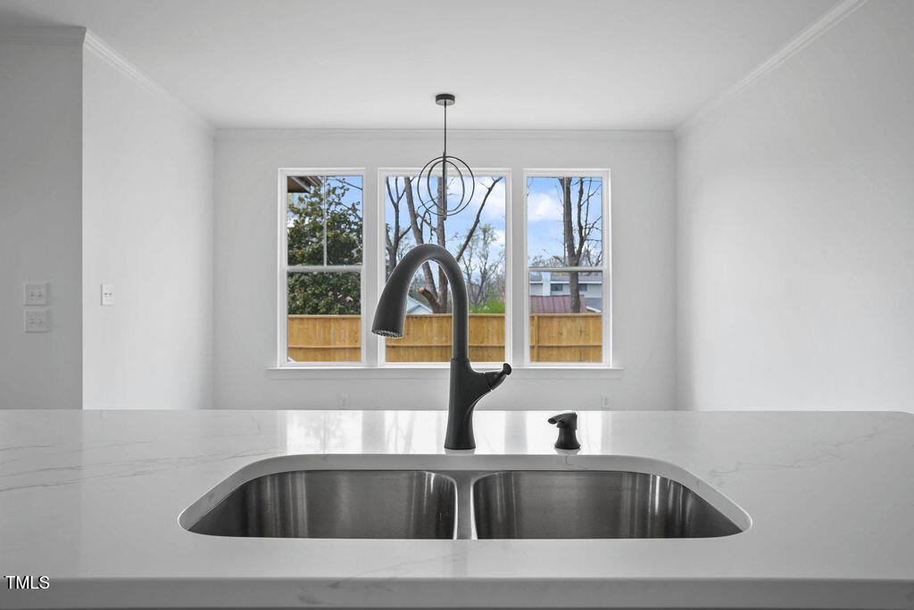 112 1st Street Property Photo 12