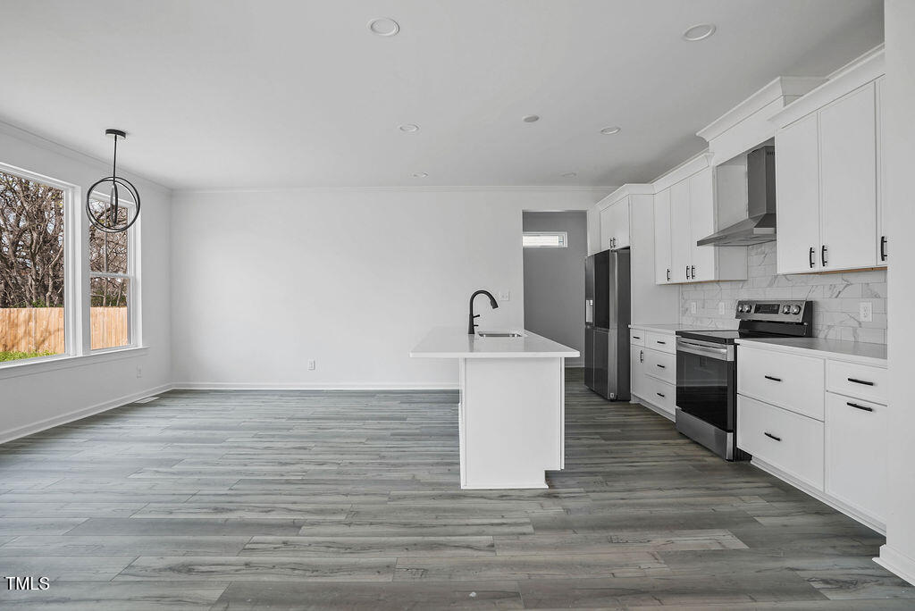 112 1st Street Property Photo 14