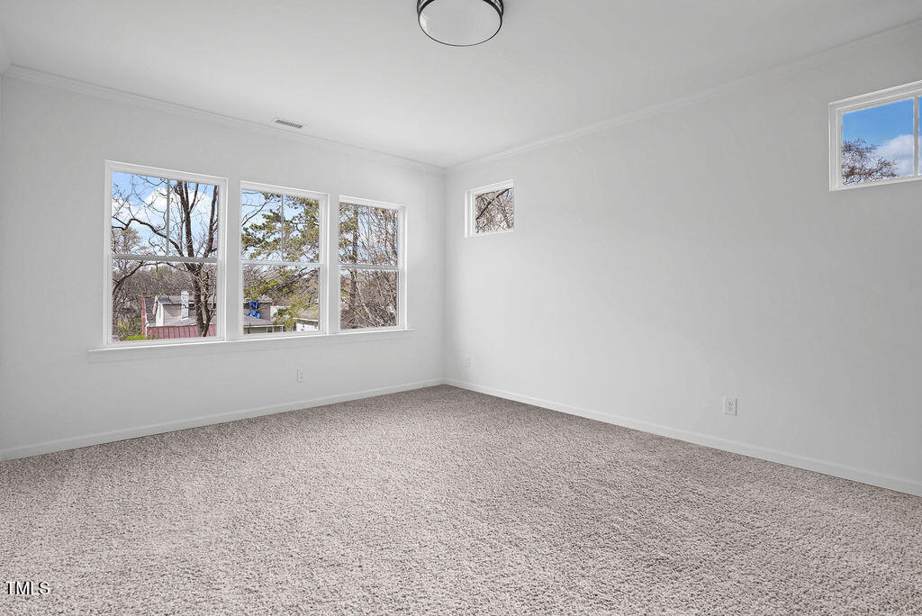 112 1st Street Property Photo 27