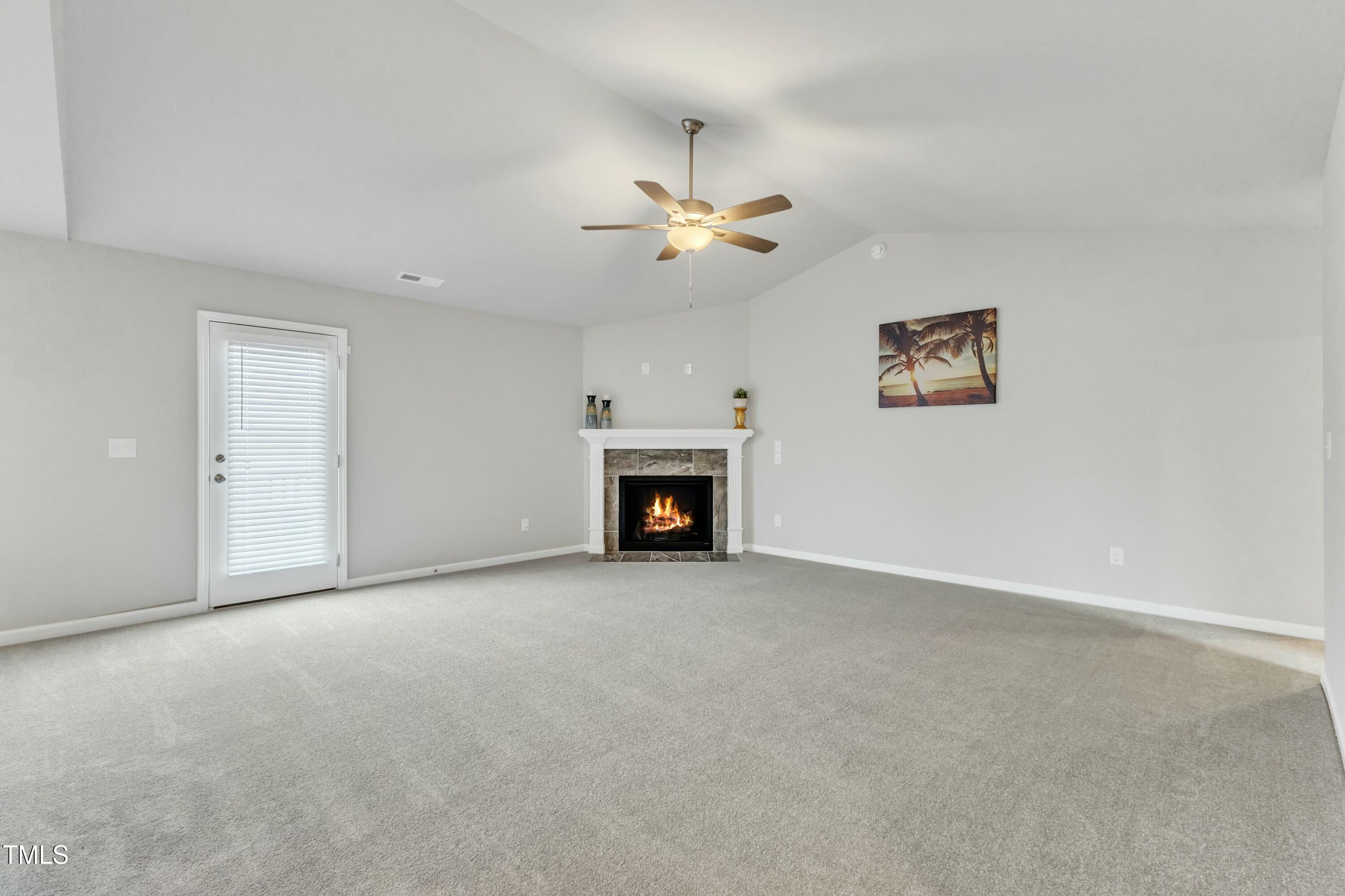 120 Starry Sky Drive Property Photo 8