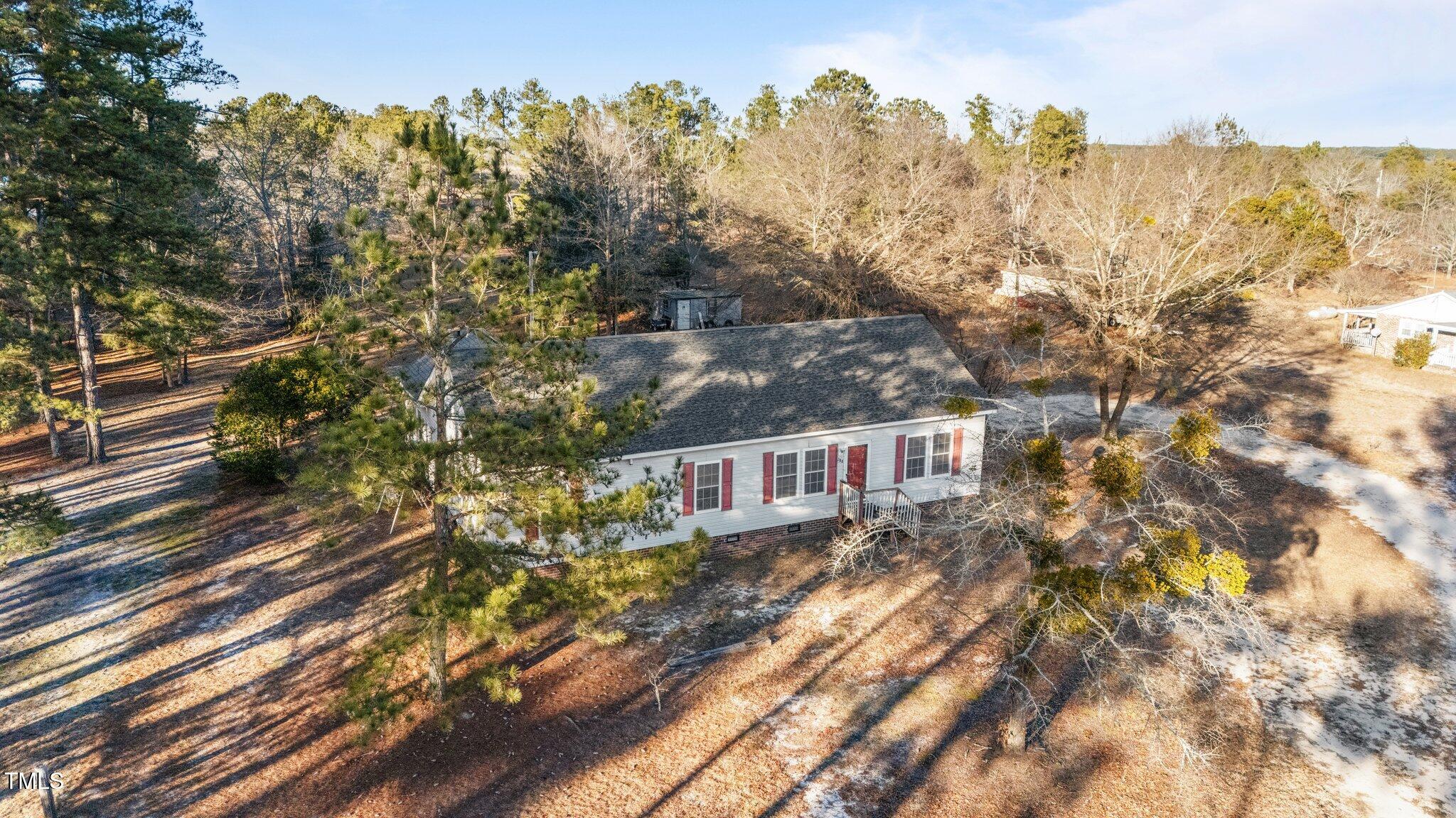 283 Old Laurinburg Road Property Photo 4