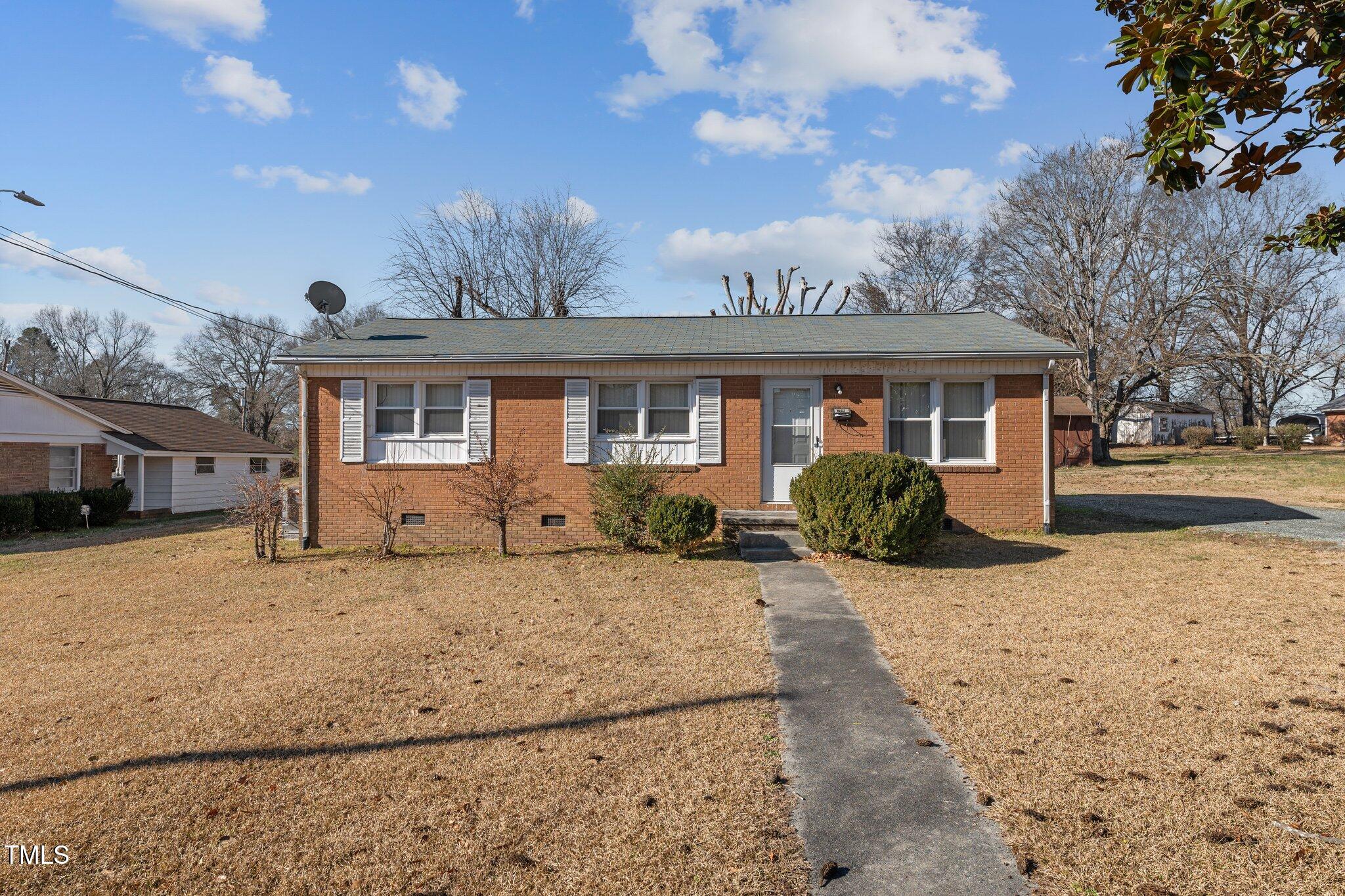 630 Holly Street Property Photo