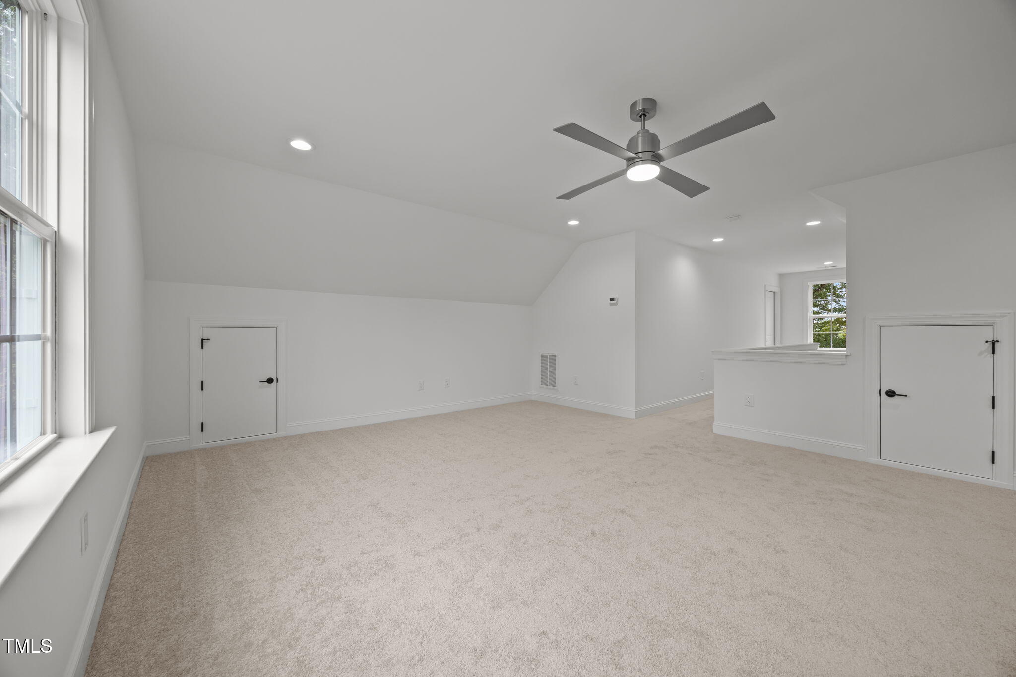 2628 Silver Gate Court Property Photo 19