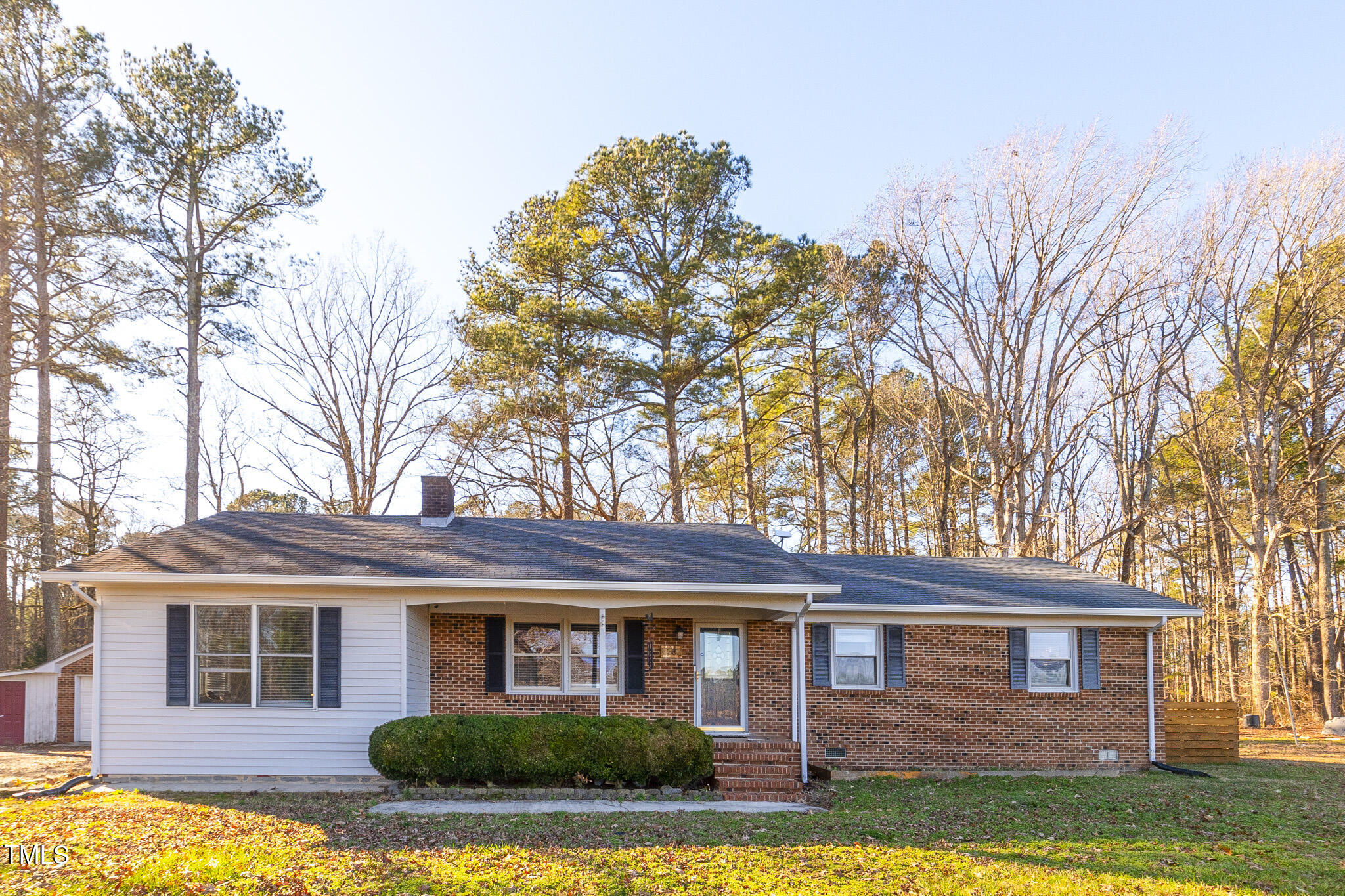 11382 Gaskill Farm Road Property Photo 2