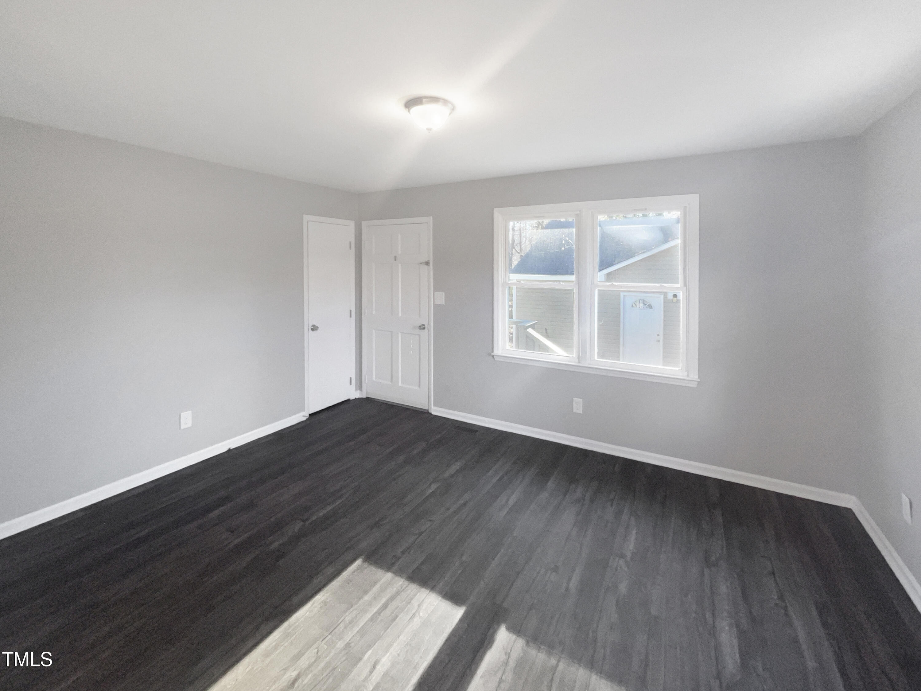708 N Allen Road Property Photo 12