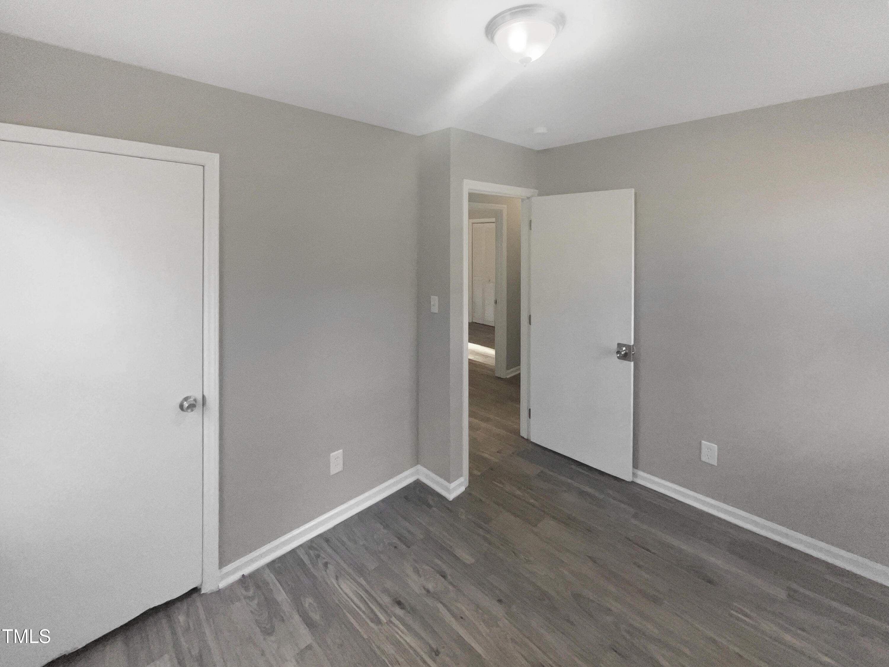 708 N Allen Road Property Photo 15