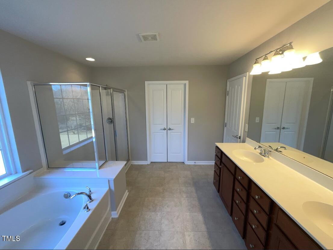 1012 Fulbright Drive Property Photo 7