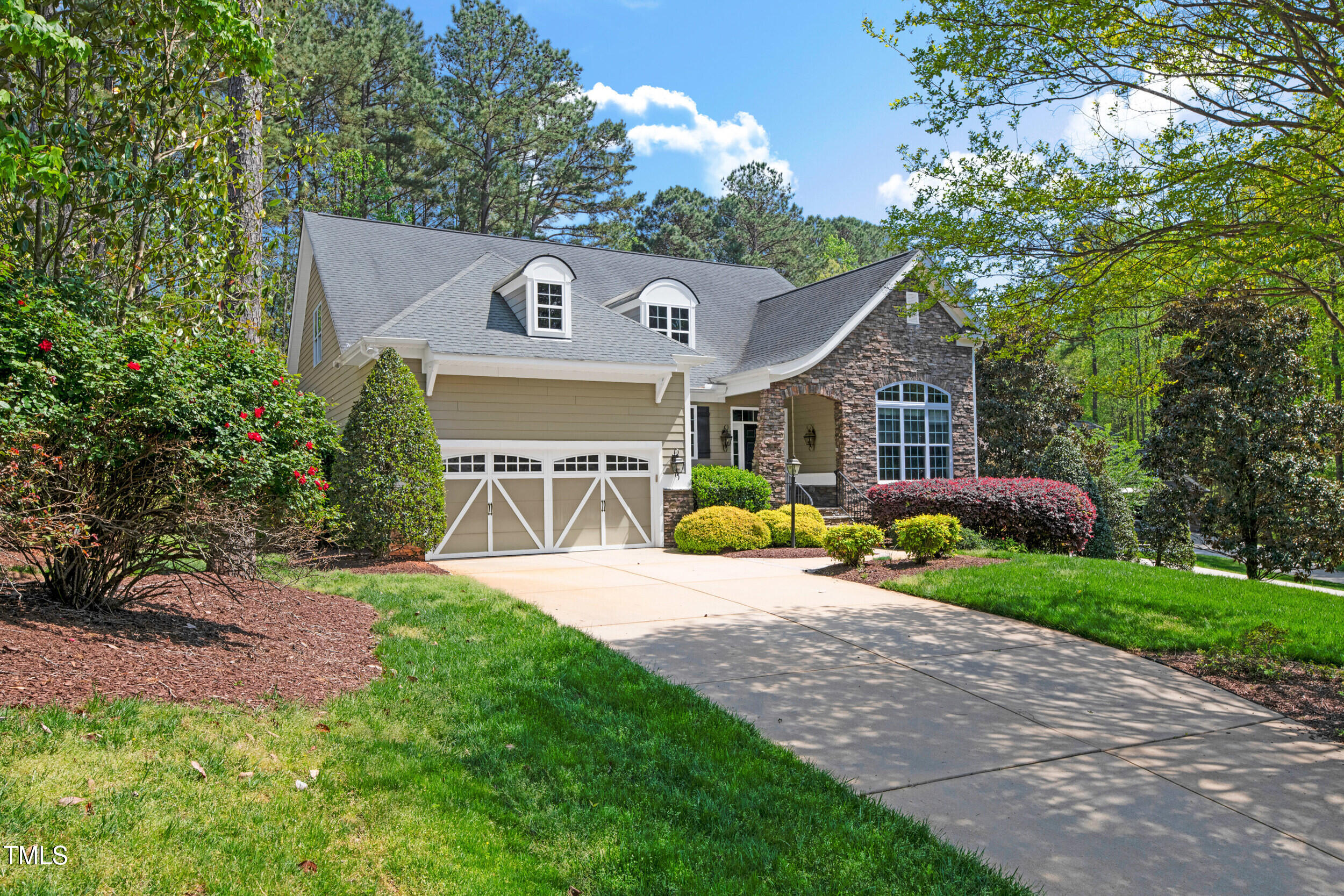 7320 Dunsany Court Property Photo 4