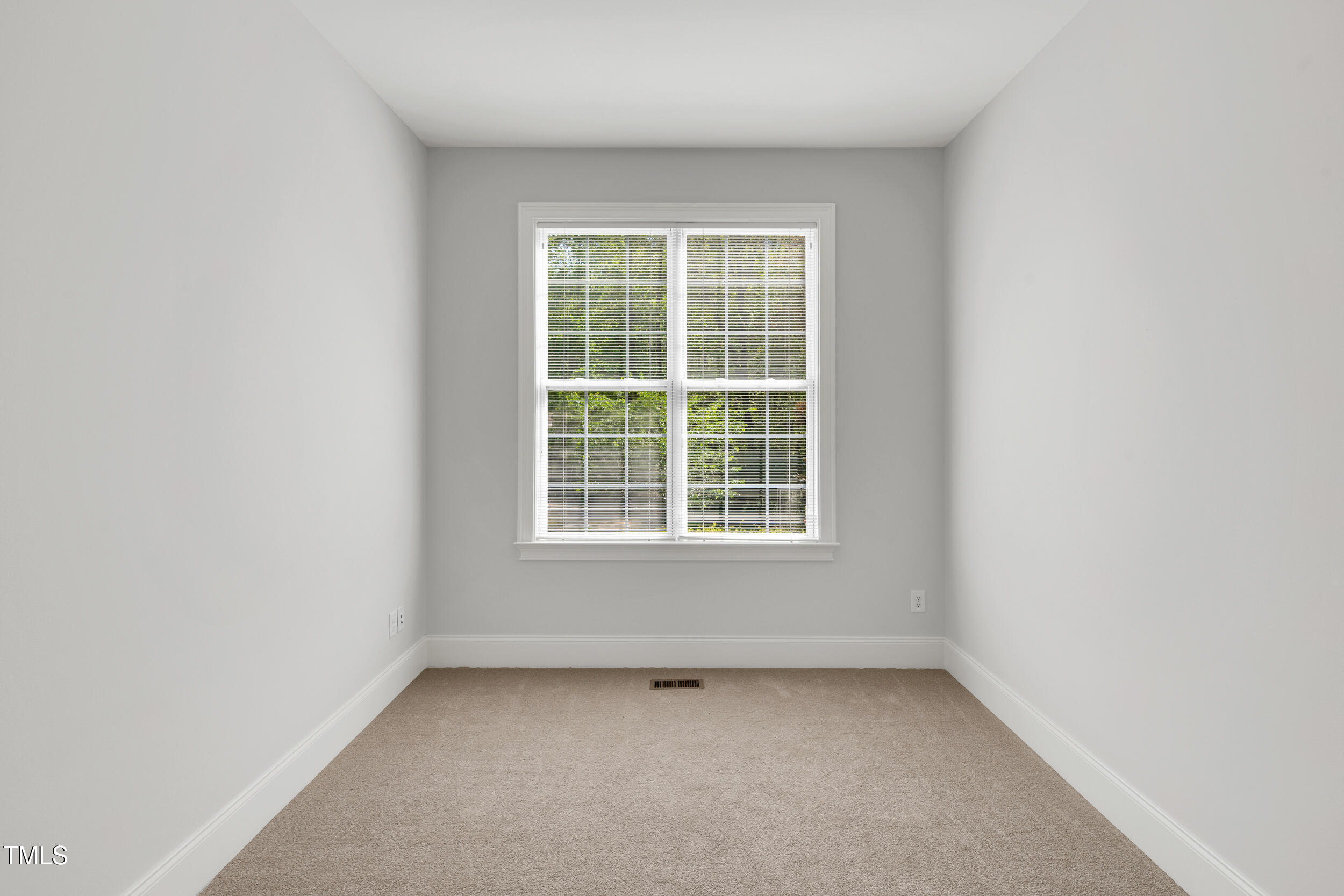7320 Dunsany Court Property Photo 16
