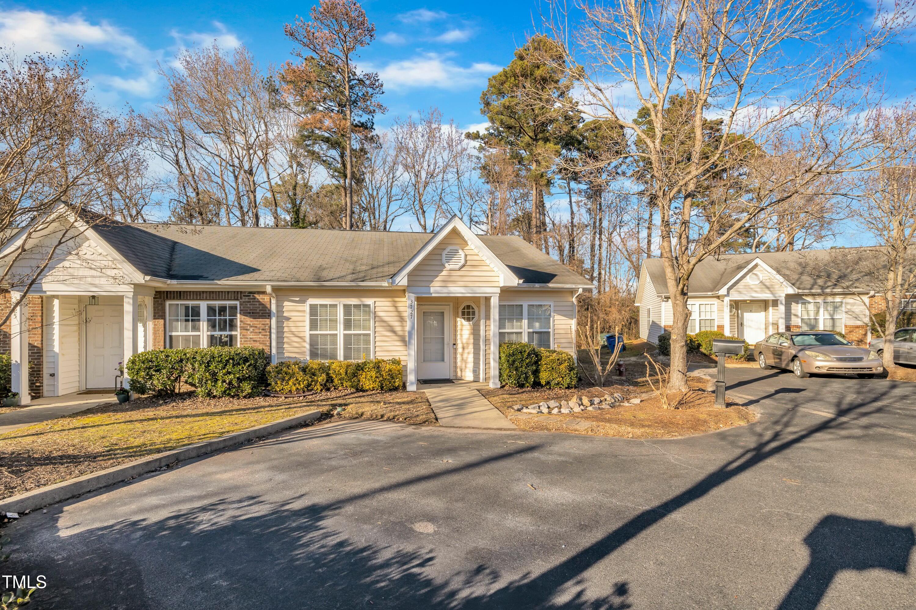 3727 Votive Lane Property Photo 3