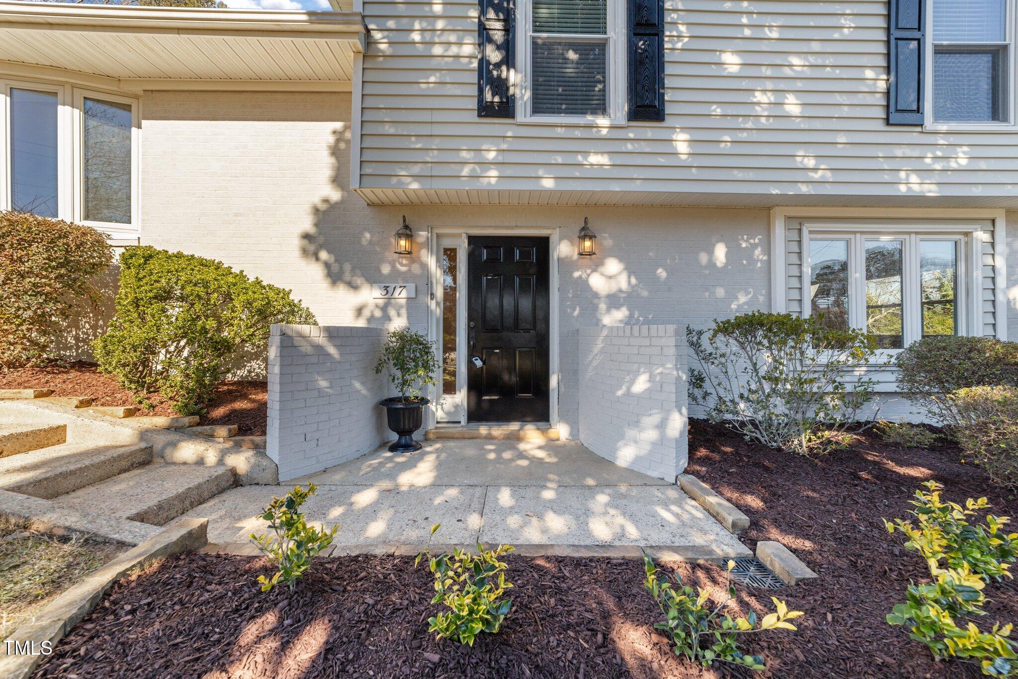 317 Compton Road Property Photo 4