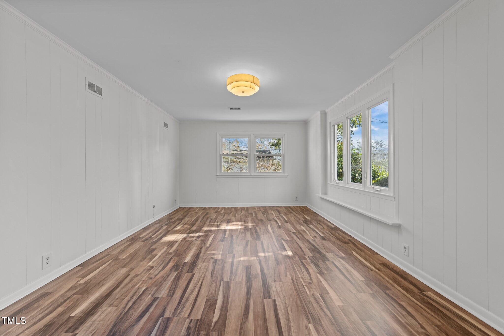 317 Compton Road Property Photo 5