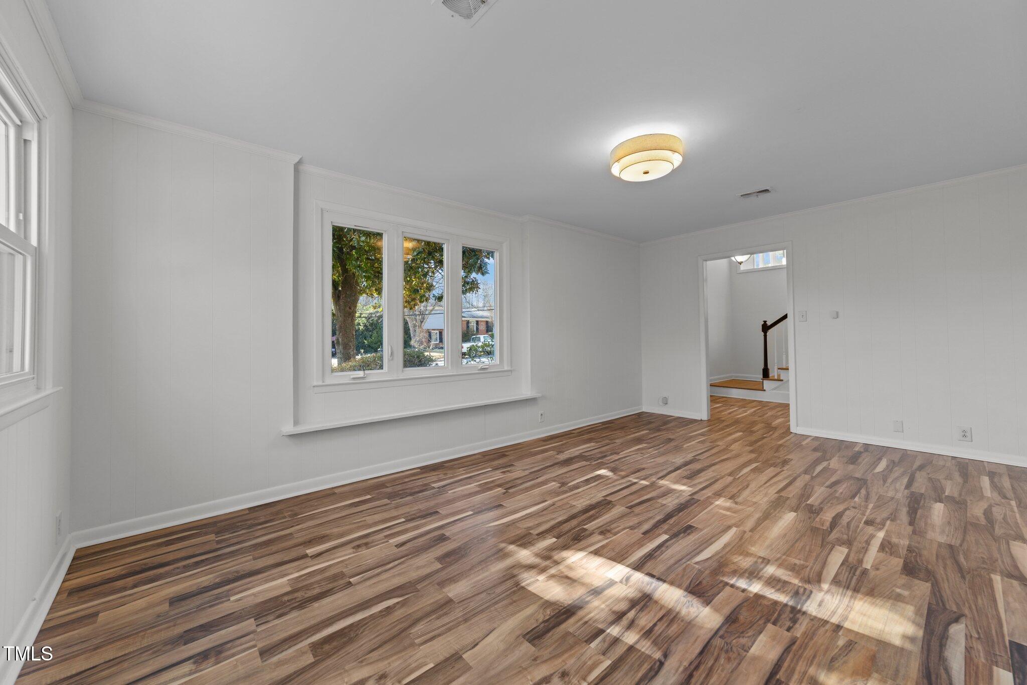 317 Compton Road Property Photo 6