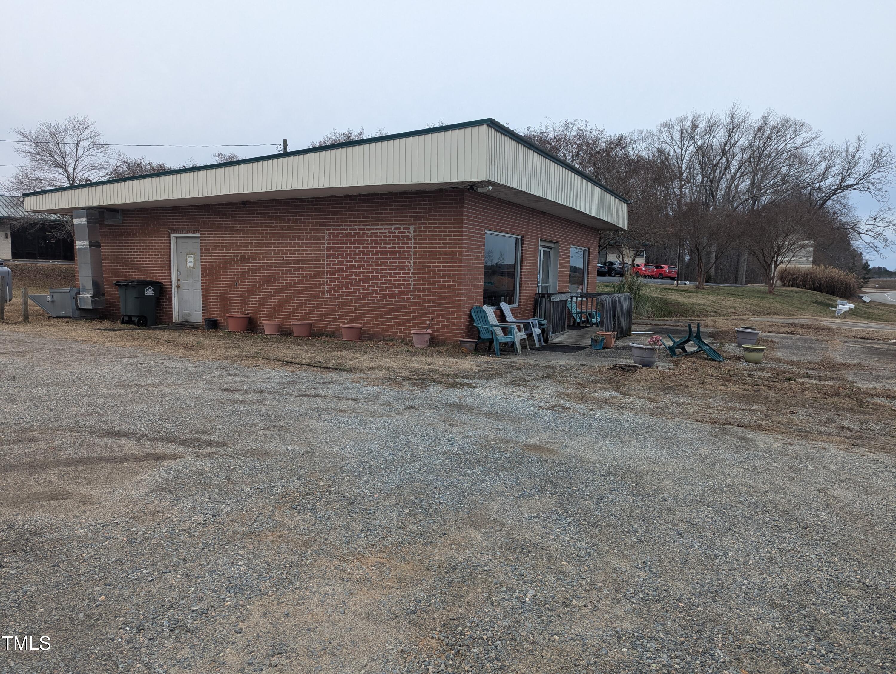 11256 Highway 15 Property Photo 2