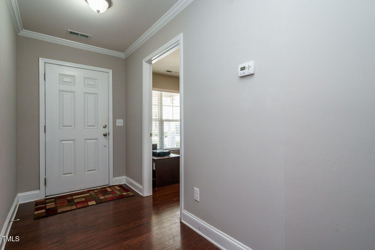 332 Dove Cottage Lane Property Photo 4