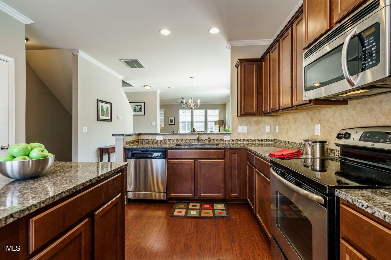332 Dove Cottage Lane Property Photo 11