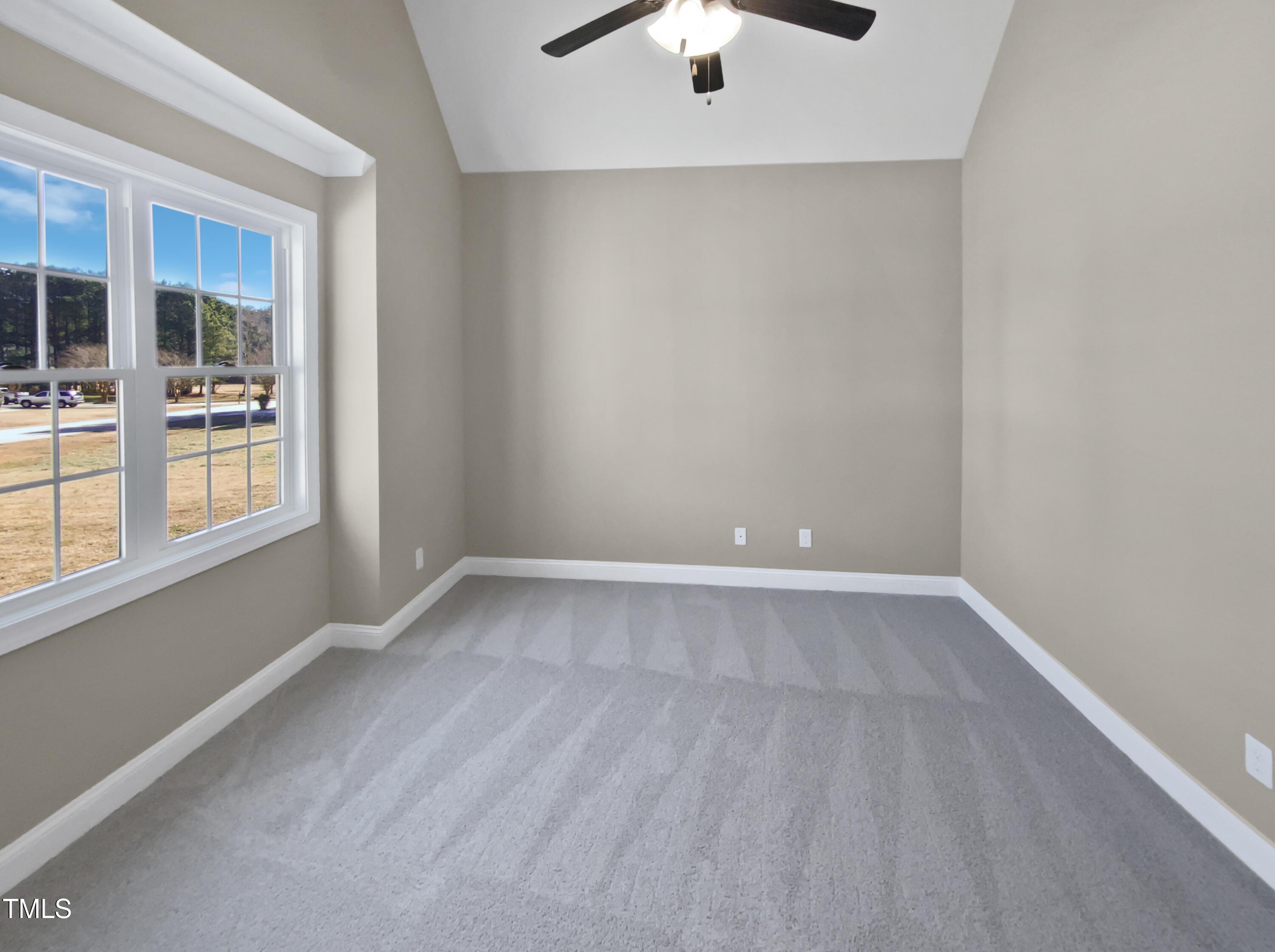 1813 Ferrell Meadows Drive Property Photo 5