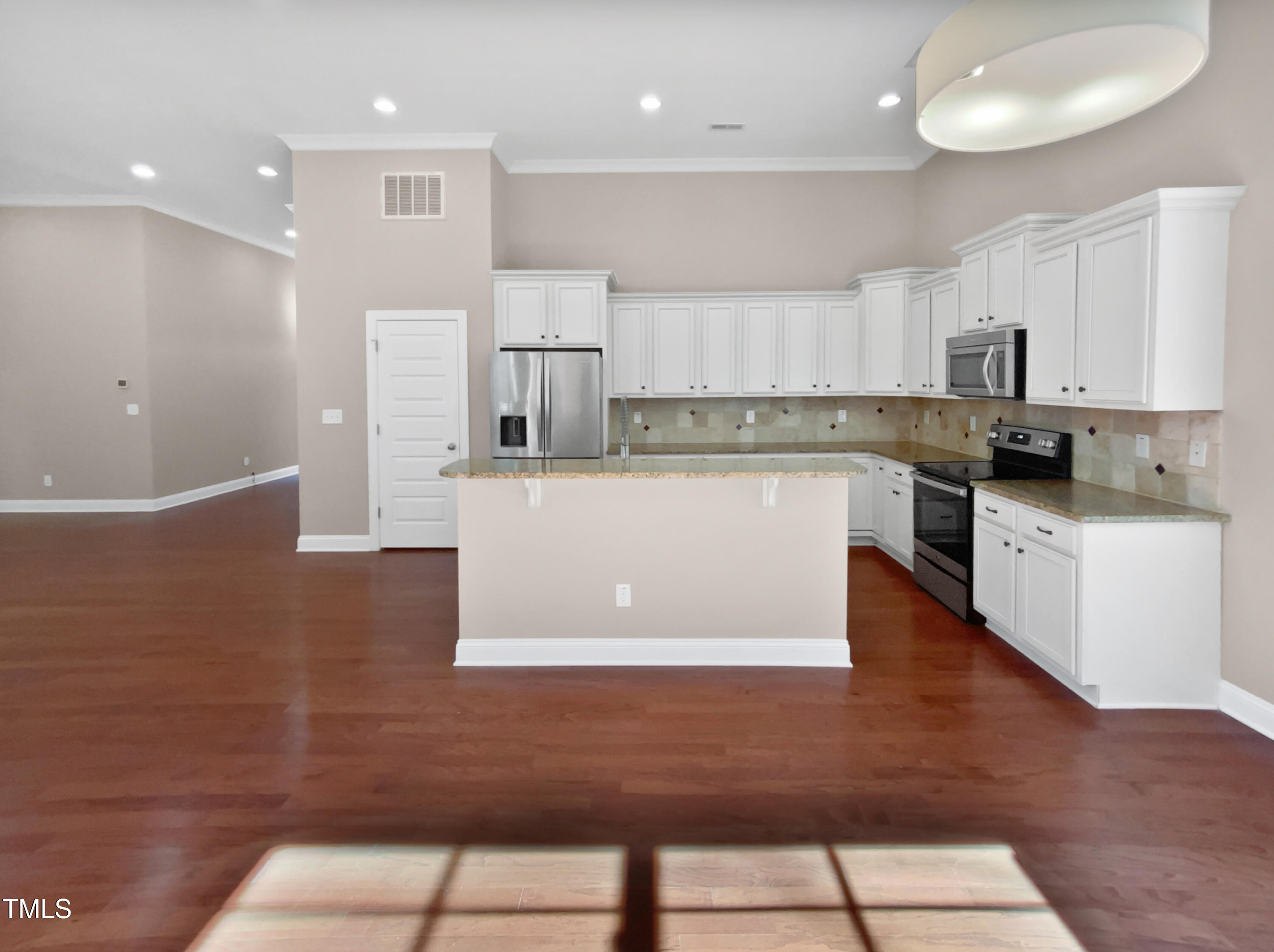 1813 Ferrell Meadows Drive Property Photo 6