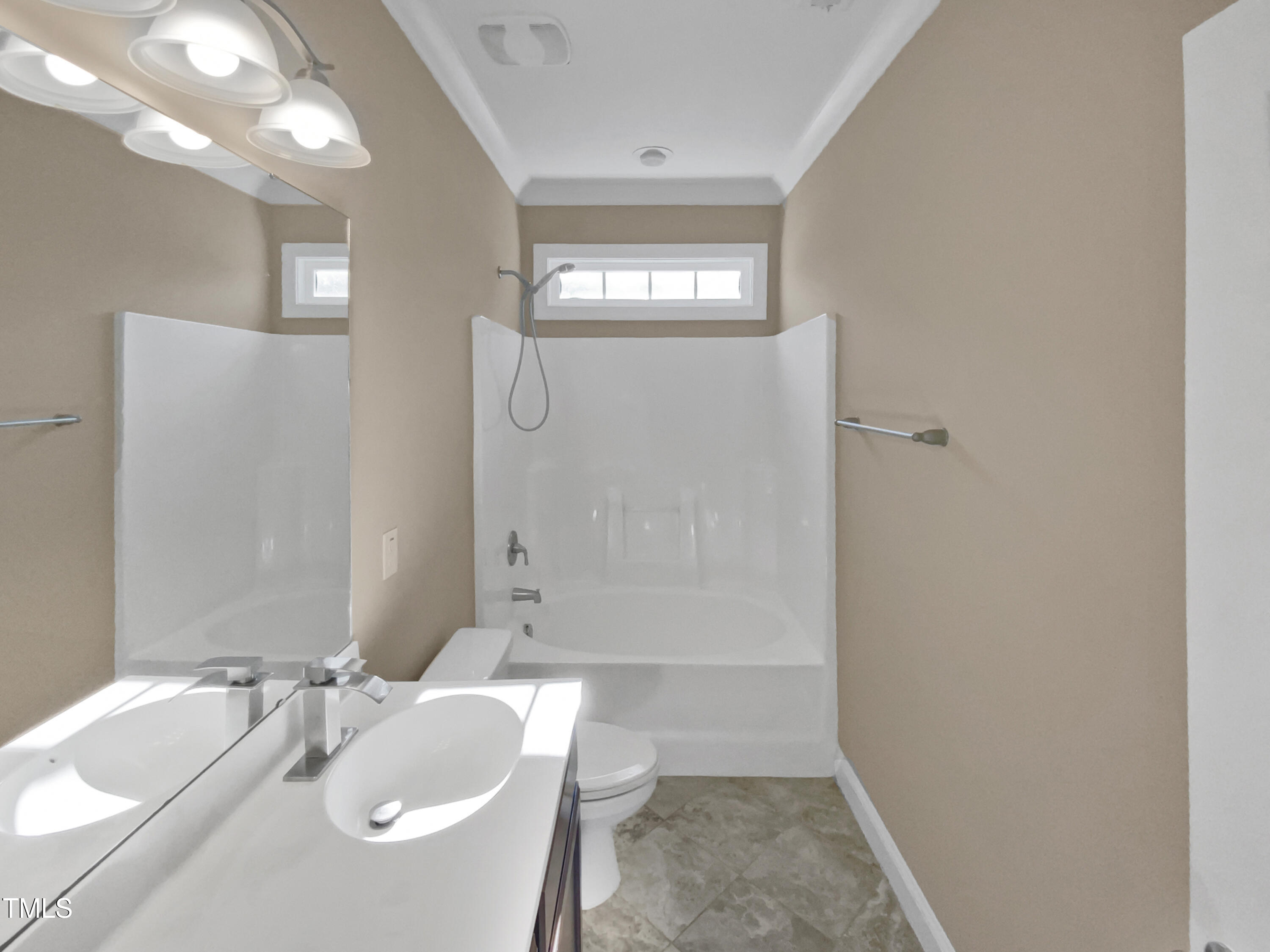 1813 Ferrell Meadows Drive Property Photo 7