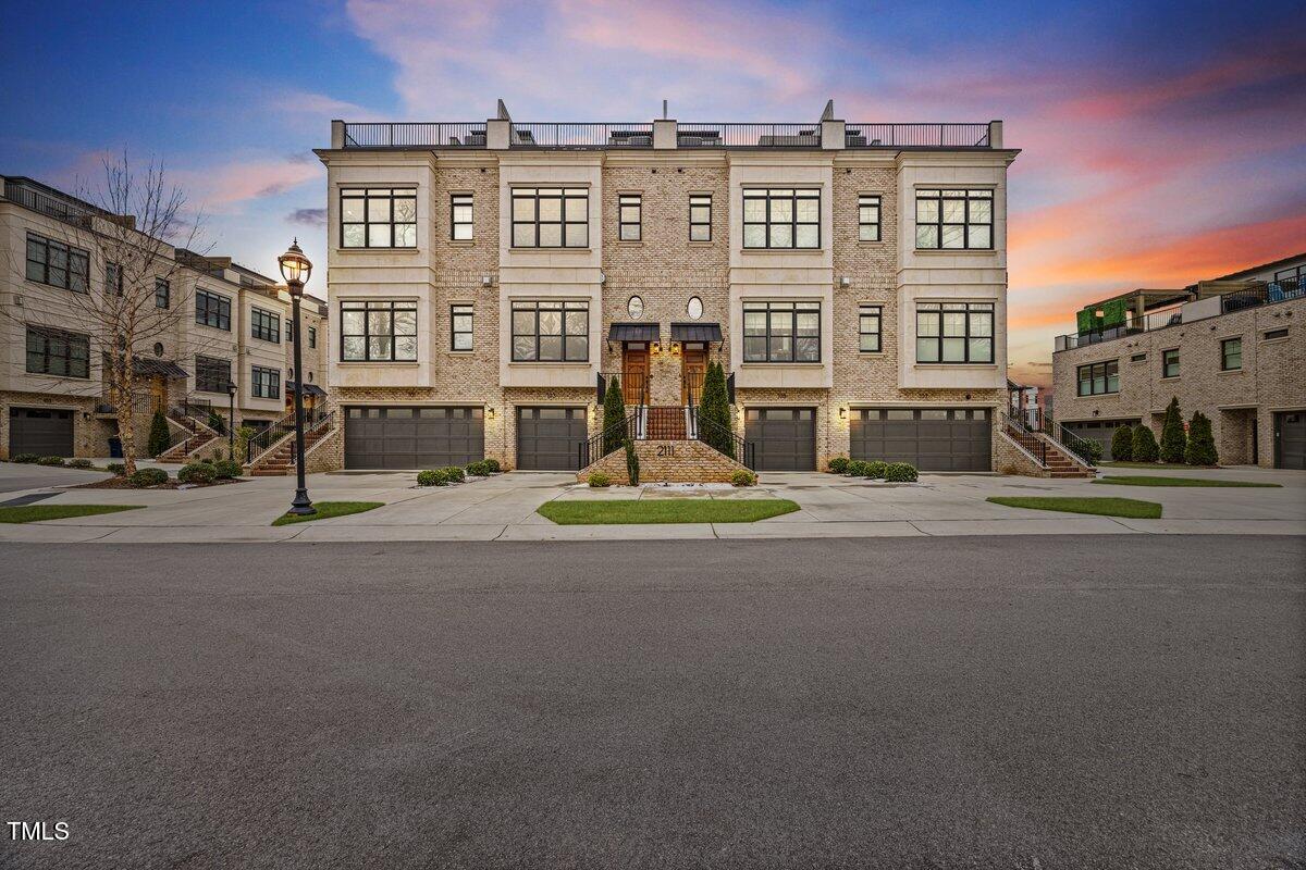 904 Oberlin Real Estate Listings Main Image