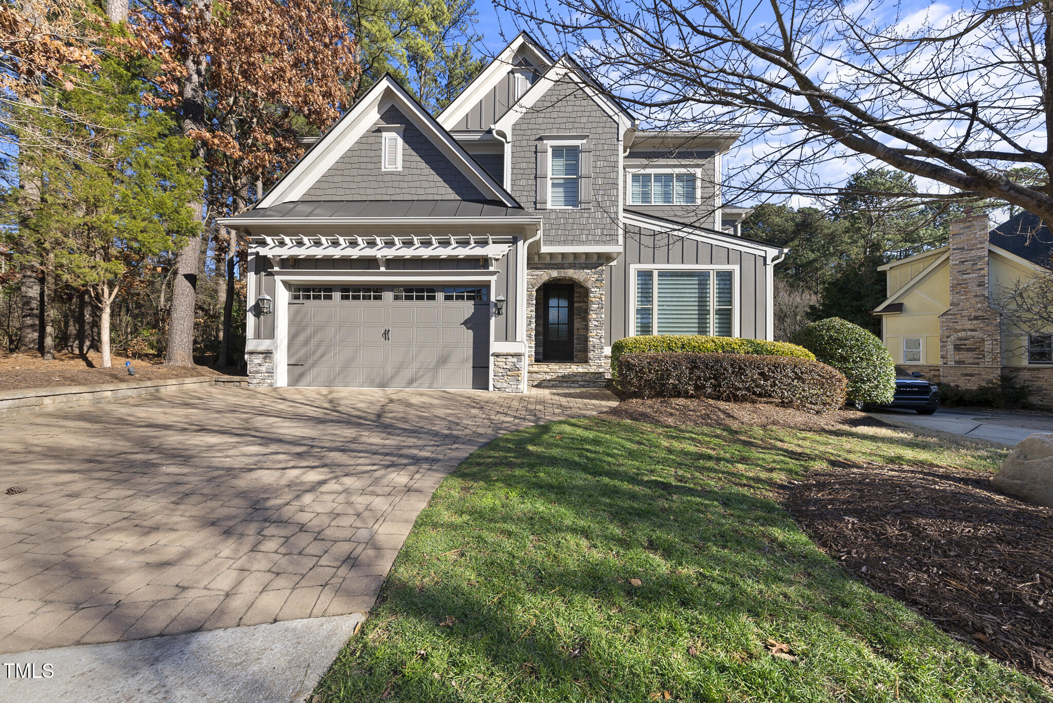2500 Shadow Hills Ct Court Property Photo