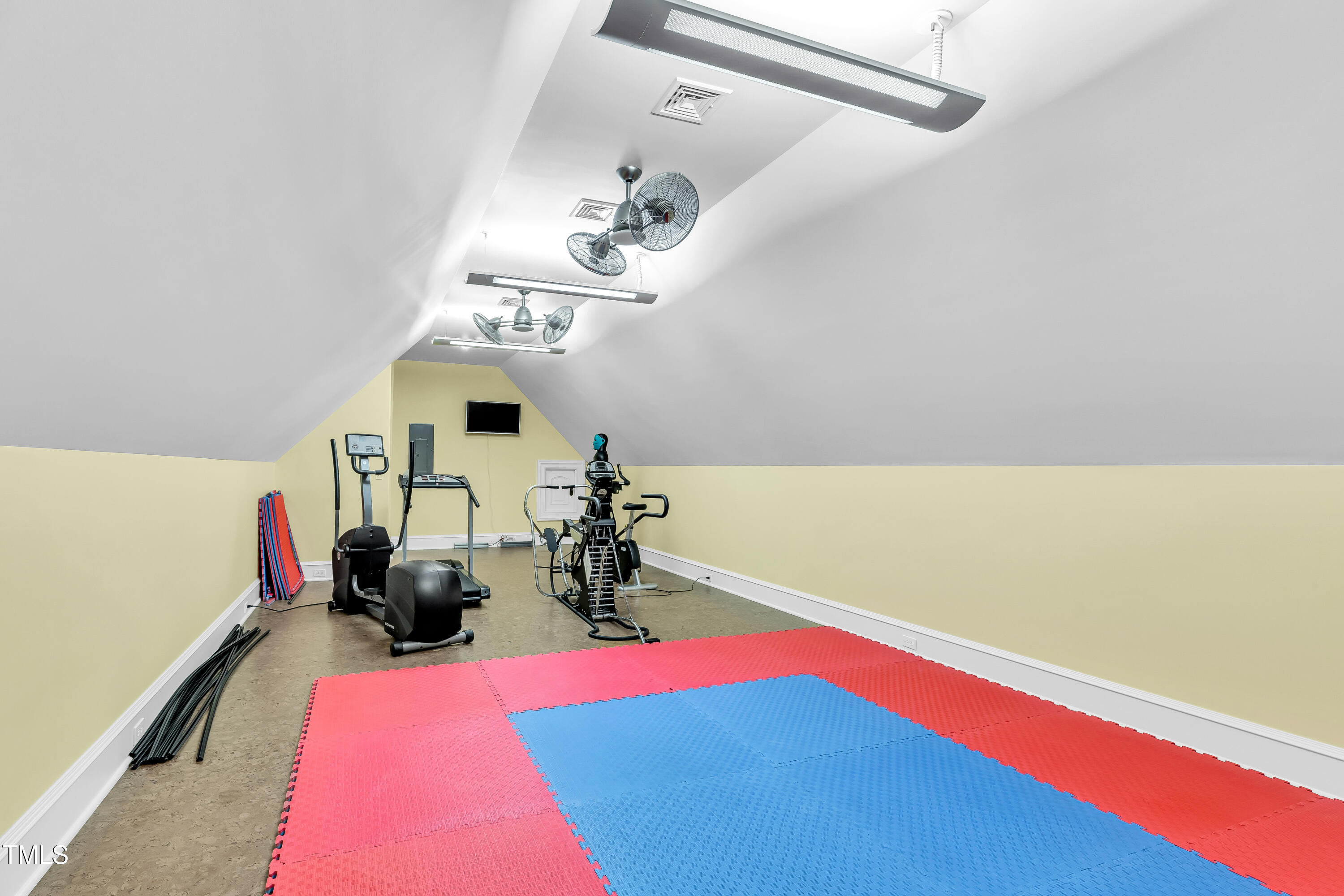 Property Photo 43