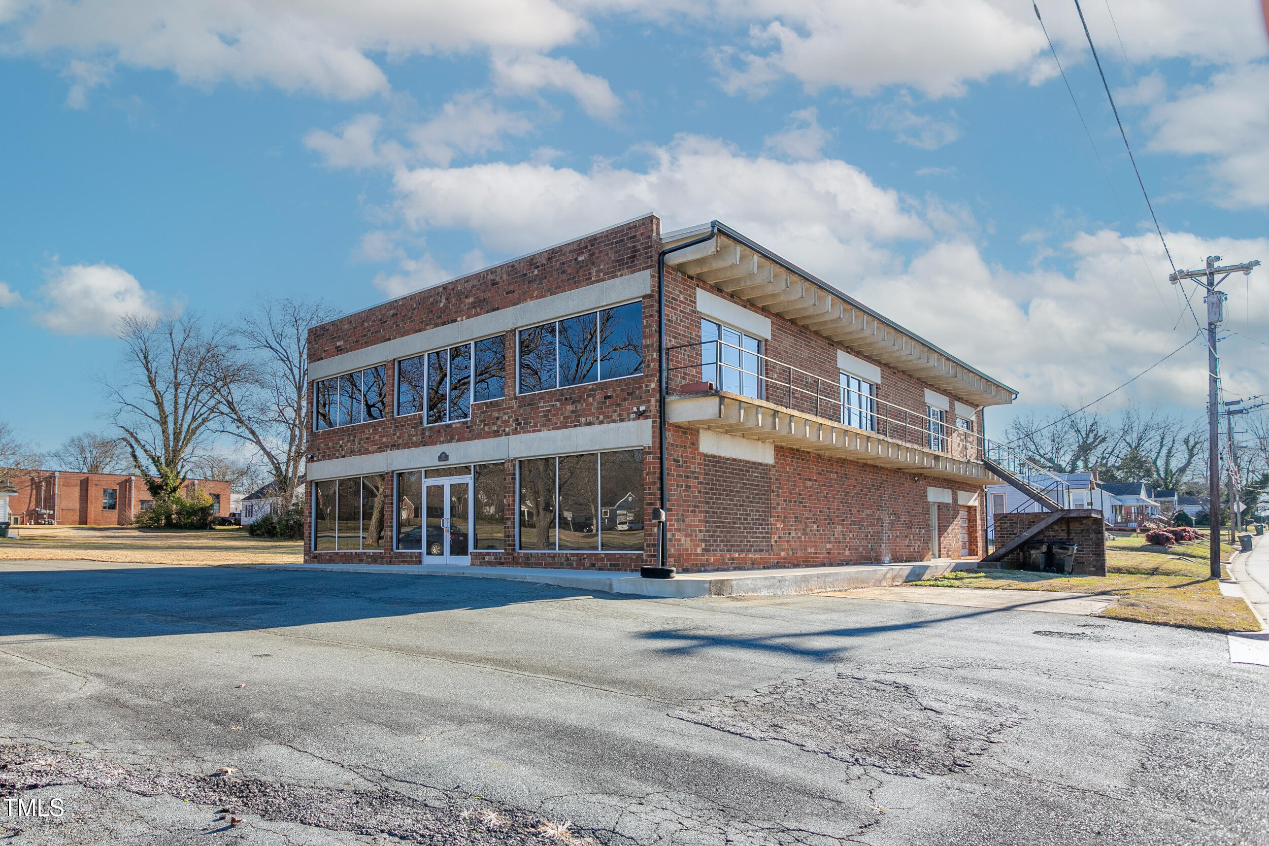1326 S Church Street Property Photo 13
