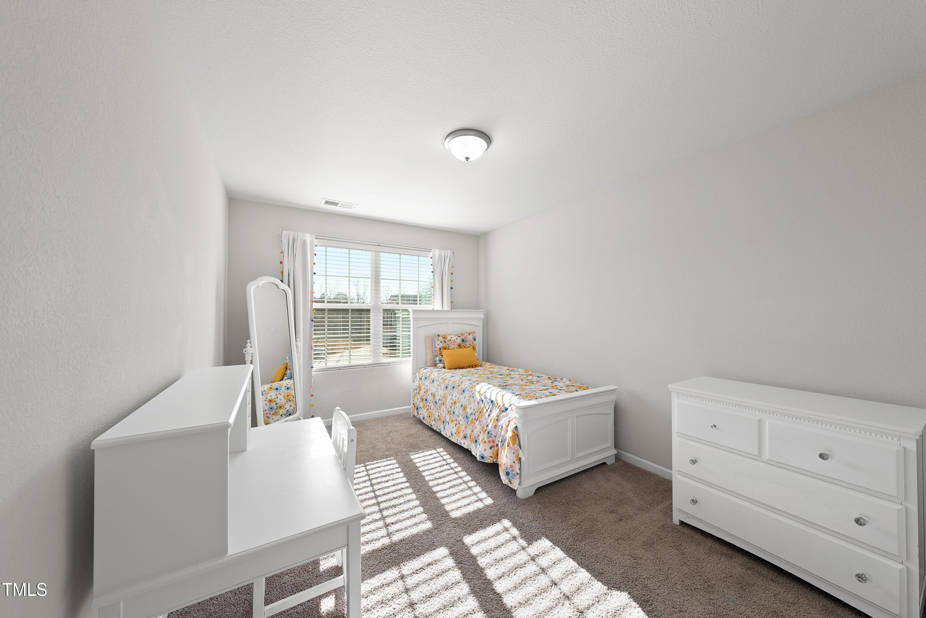 70 Kinsale Court Property Photo 32