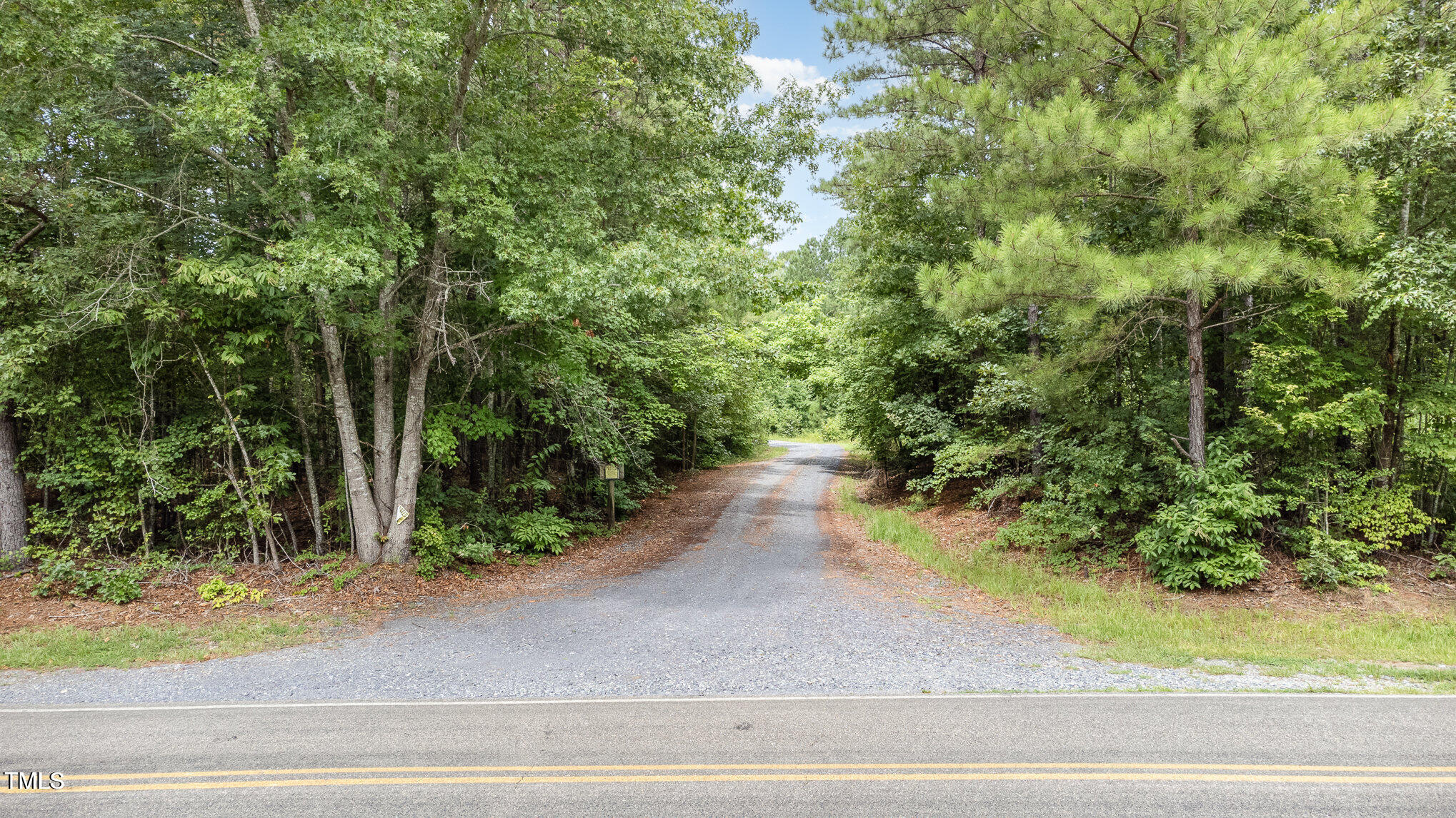 1090 Old River Road Property Photo