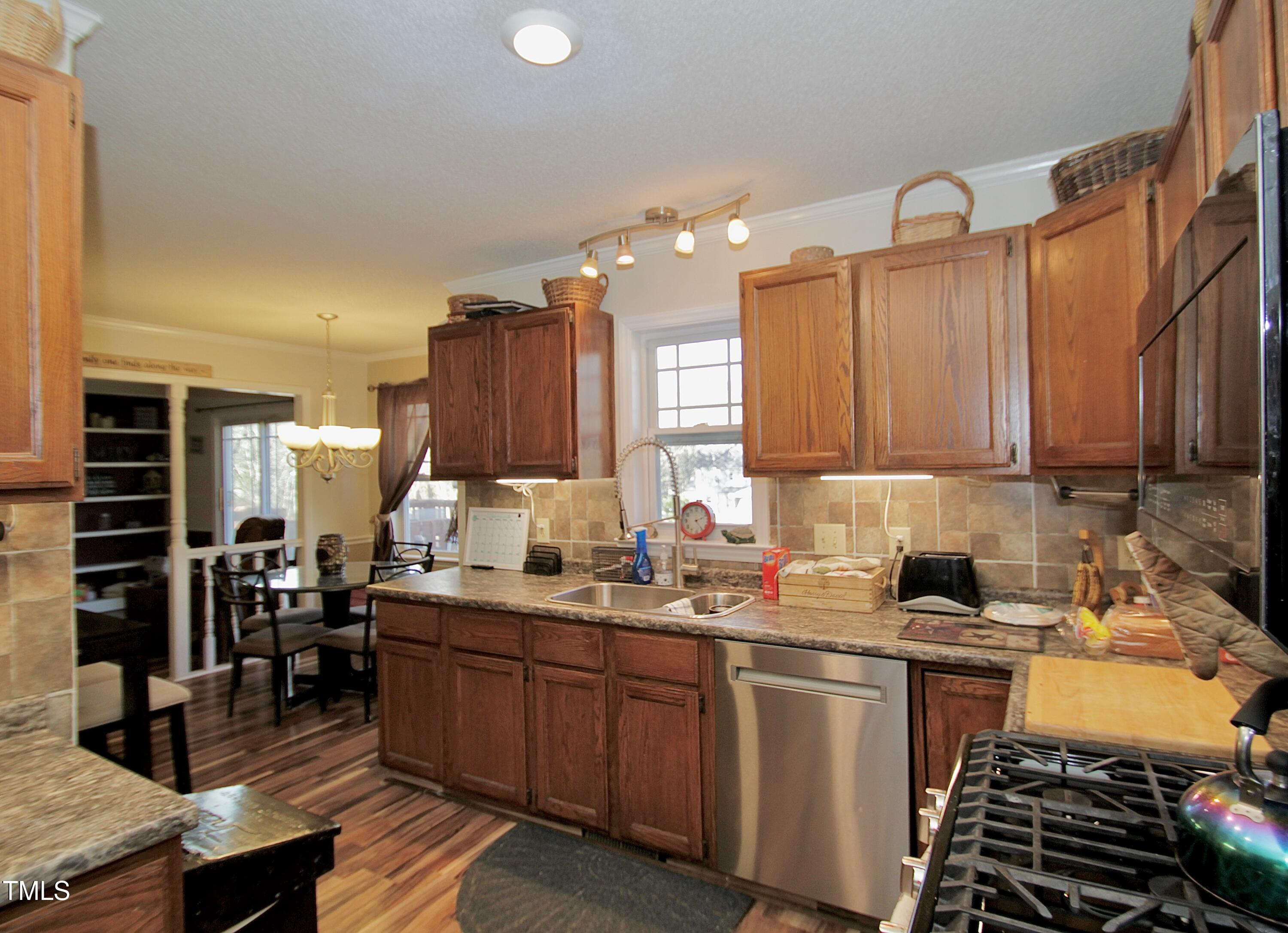 4808 John White Drive Property Photo 5
