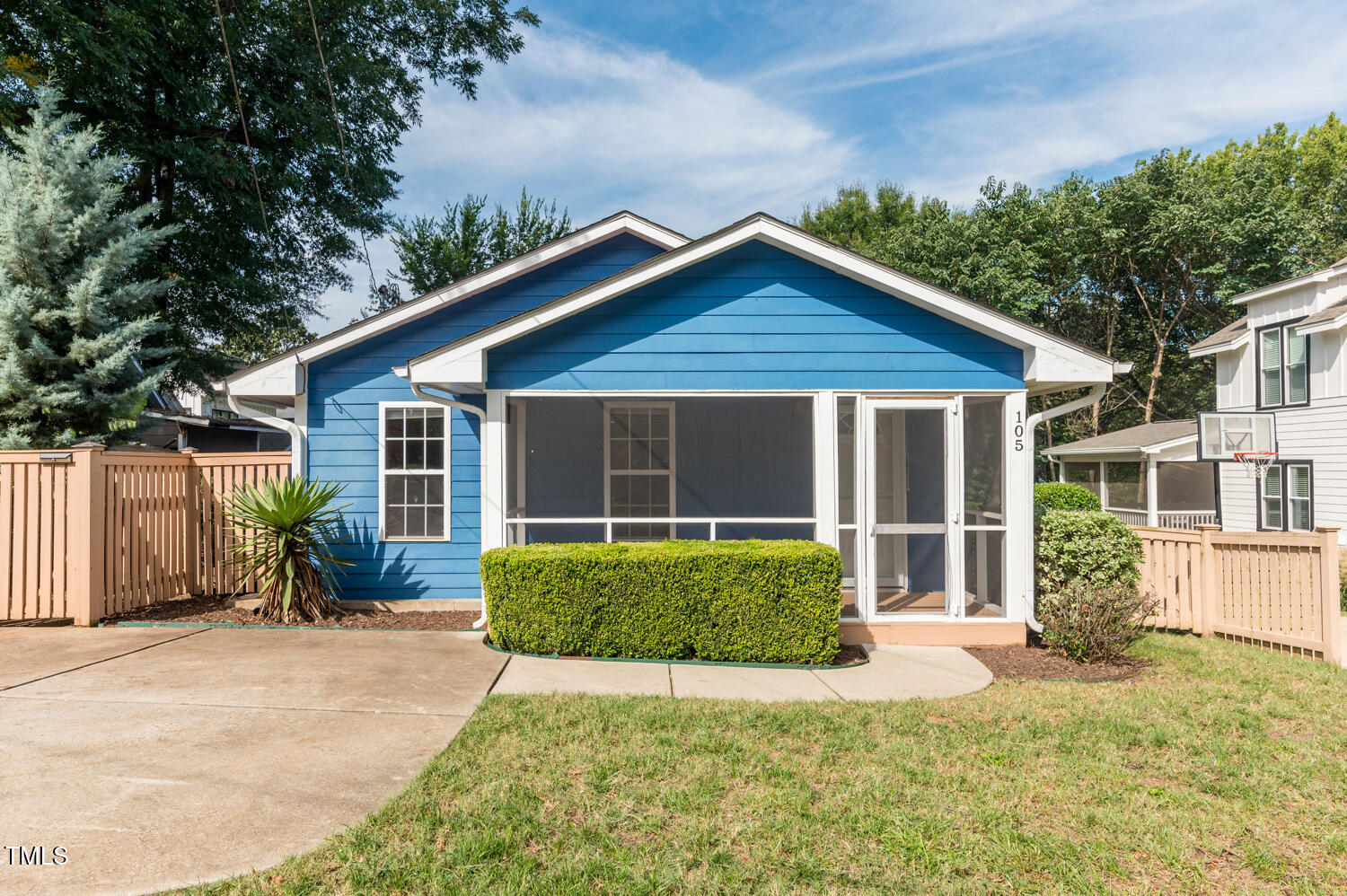 105 Cooke Street Property Photo