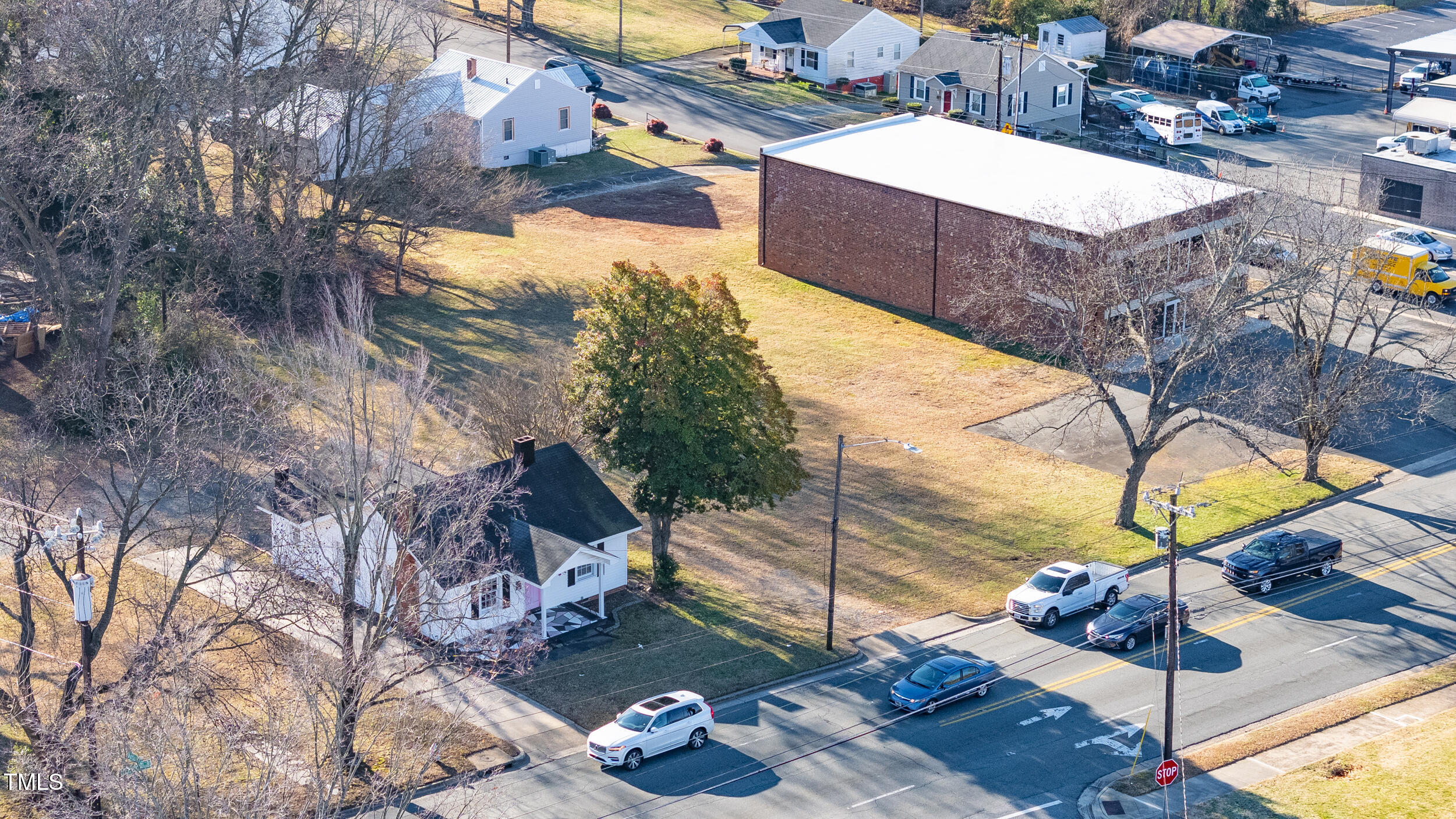 1304 S Church Street Property Photo 3
