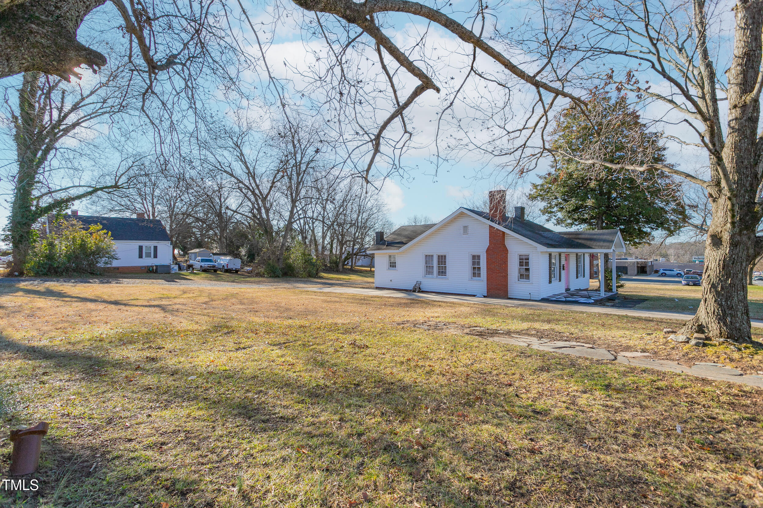 1304 S Church Street Property Photo 5
