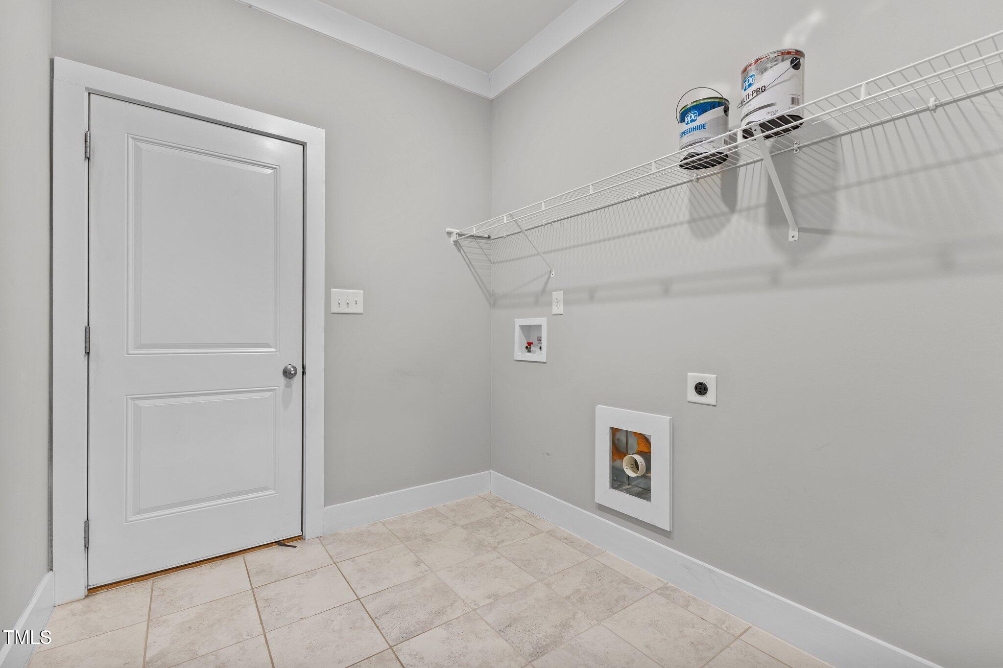 104 Spruce Hollow Circle Property Photo 18