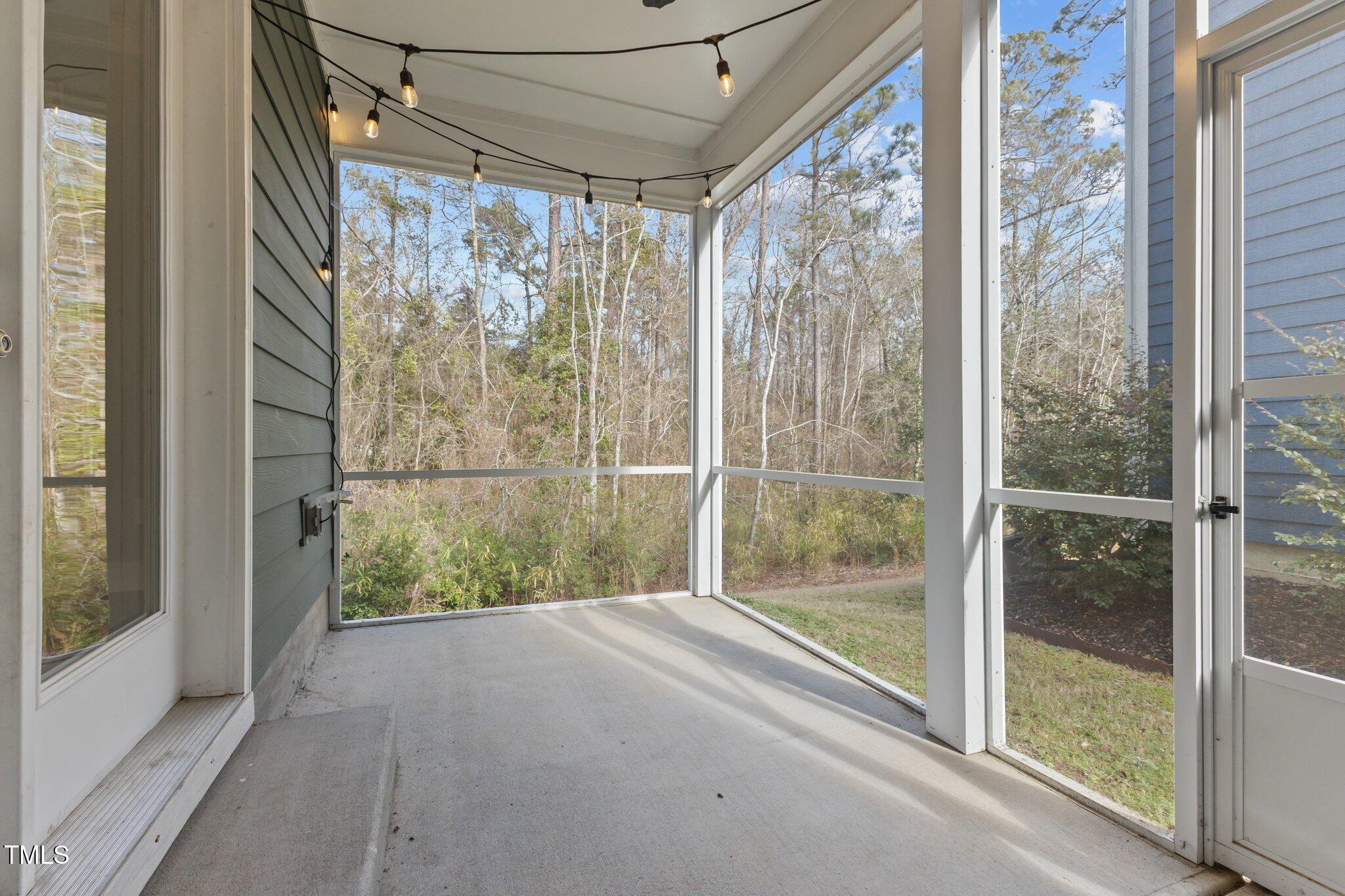 104 Spruce Hollow Circle Property Photo 32