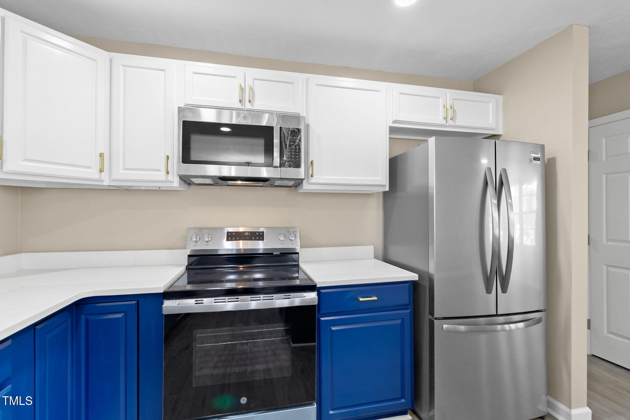 425 Lansdowne Road Property Photo 11