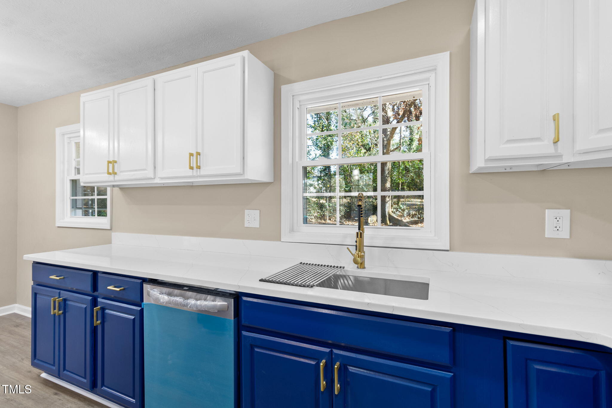 425 Lansdowne Road Property Photo 12