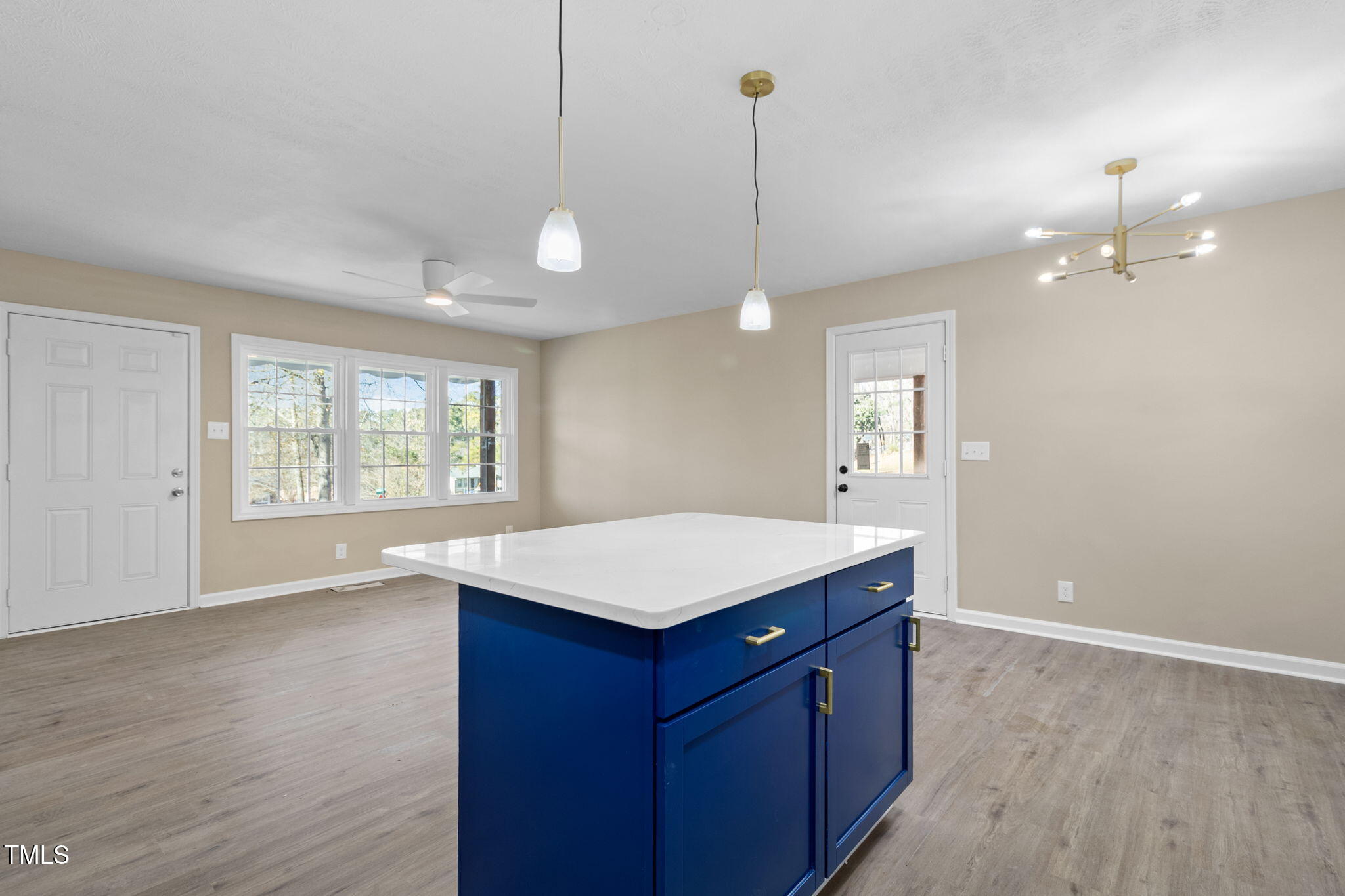 425 Lansdowne Road Property Photo 13