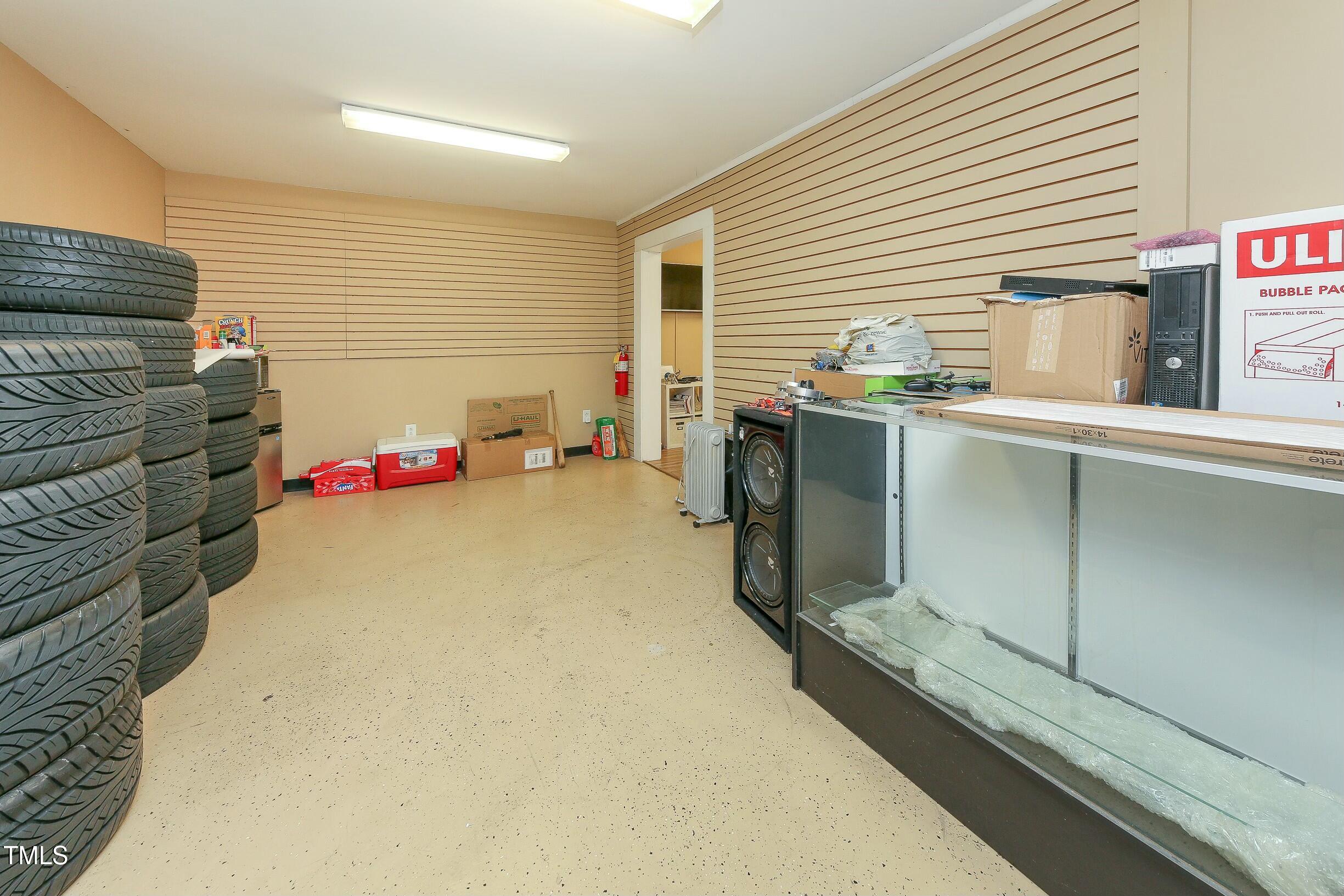 1331 N Road Street Property Photo 15