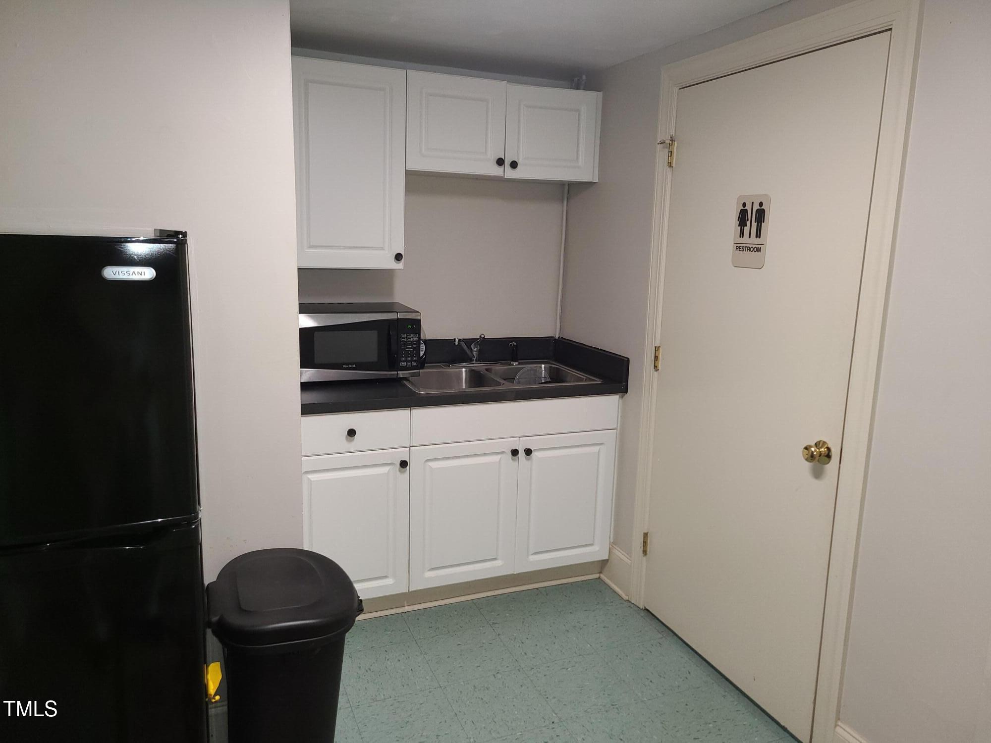 123 S White Street # 104 Property Photo 6