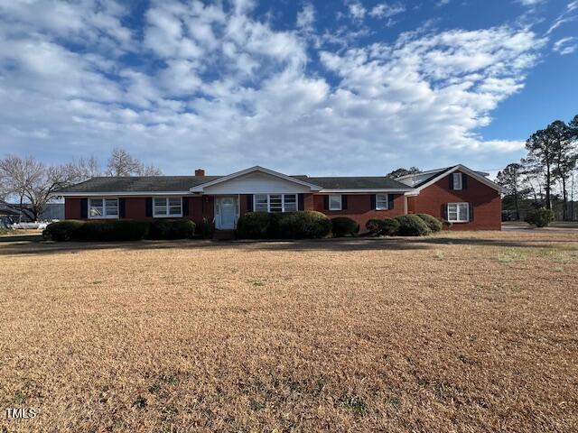 8110 Nc 210 N Property Photo 1
