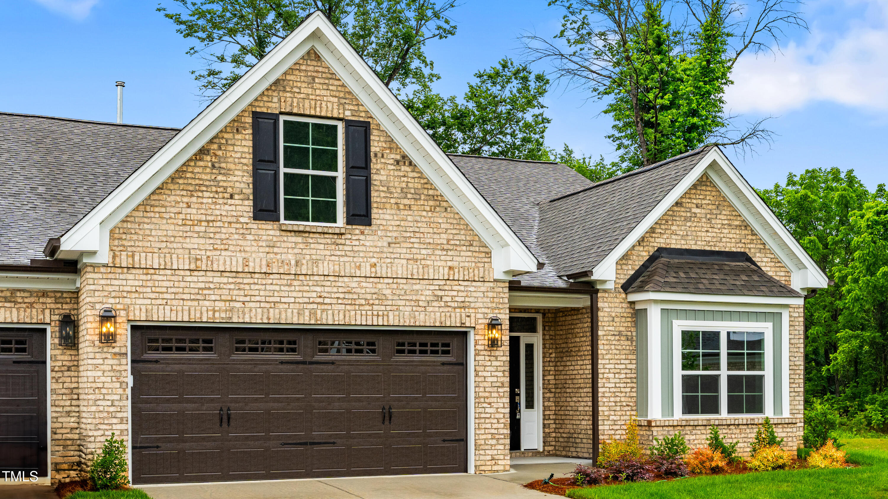 2094 Harris Farm Court Property Photo 1