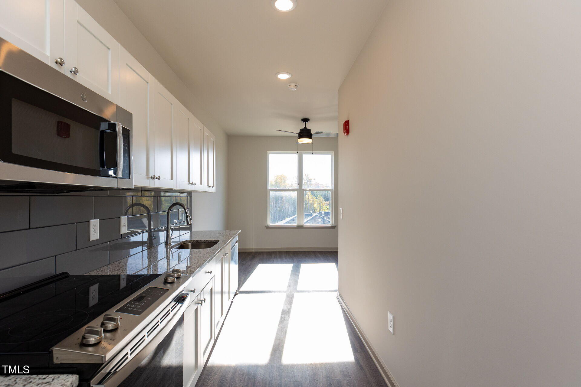 2426 Gathering Square Court # 2426 Property Photo 4