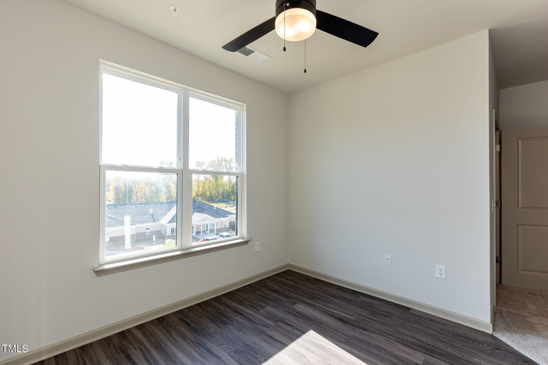 2426 Gathering Square Court # 2426 Property Photo 9