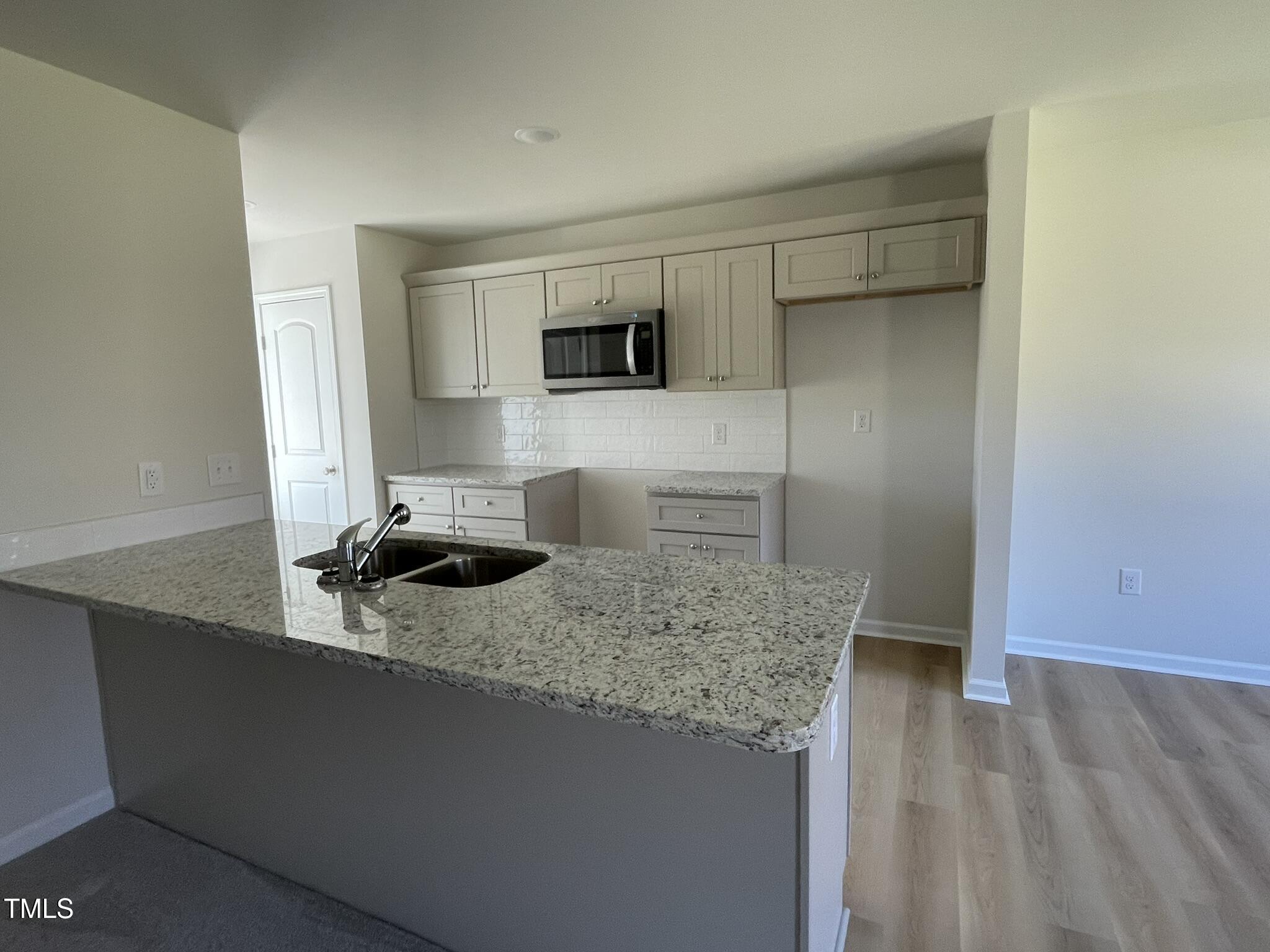 83 Harvest Hills Lane Property Photo 3