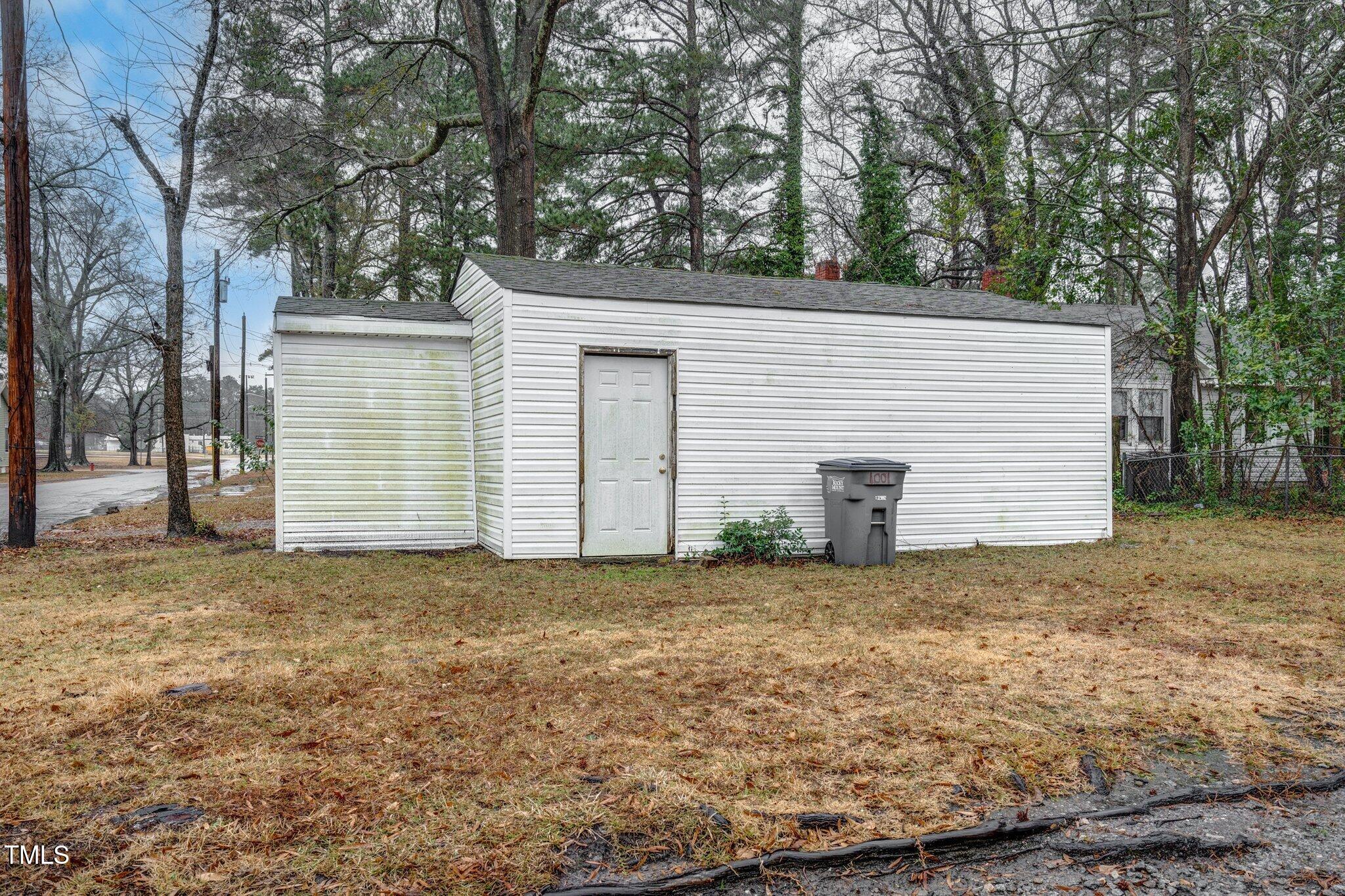 1001 Sunset Avenue Property Photo 21