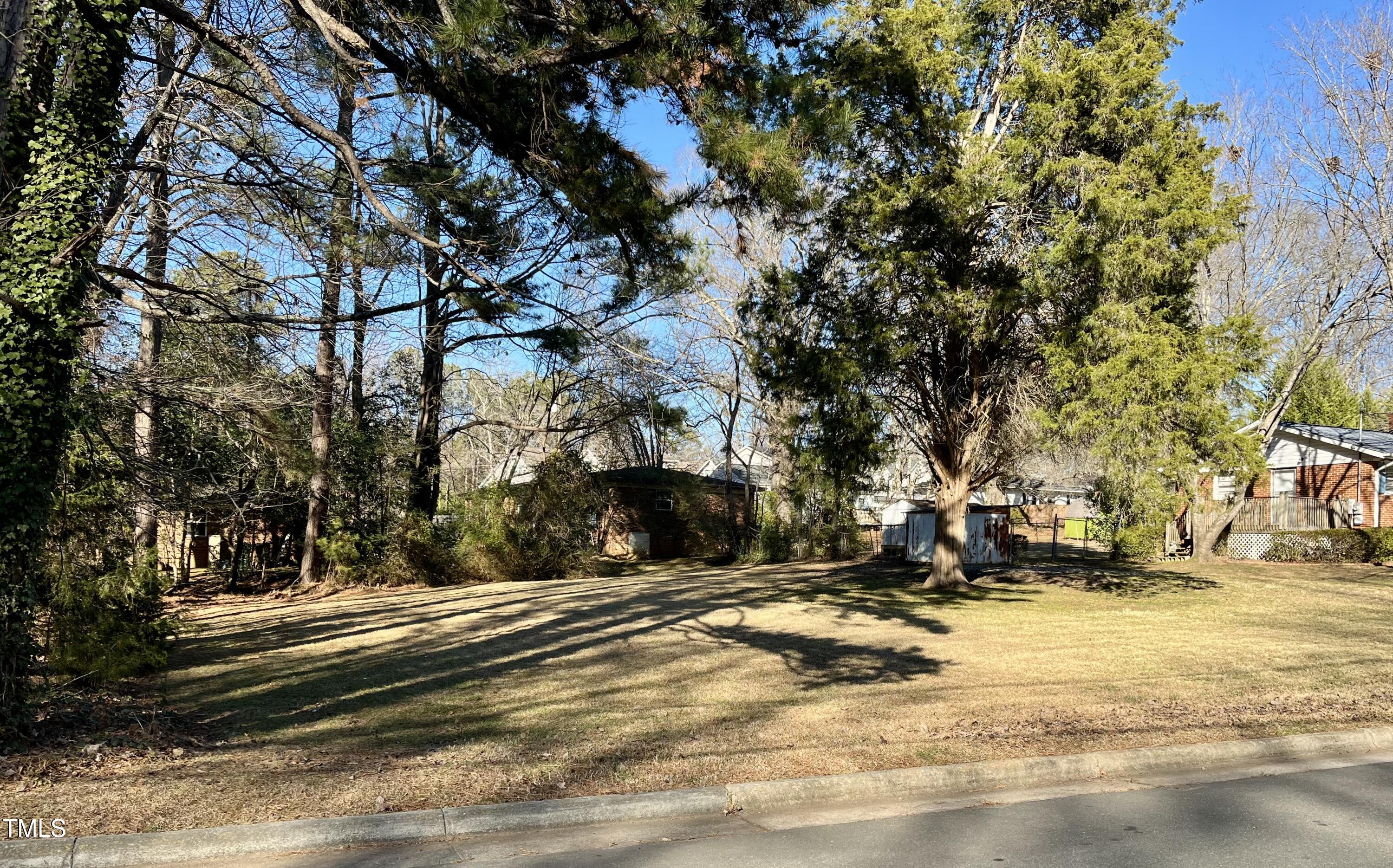 316 Holloway Street Property Photo